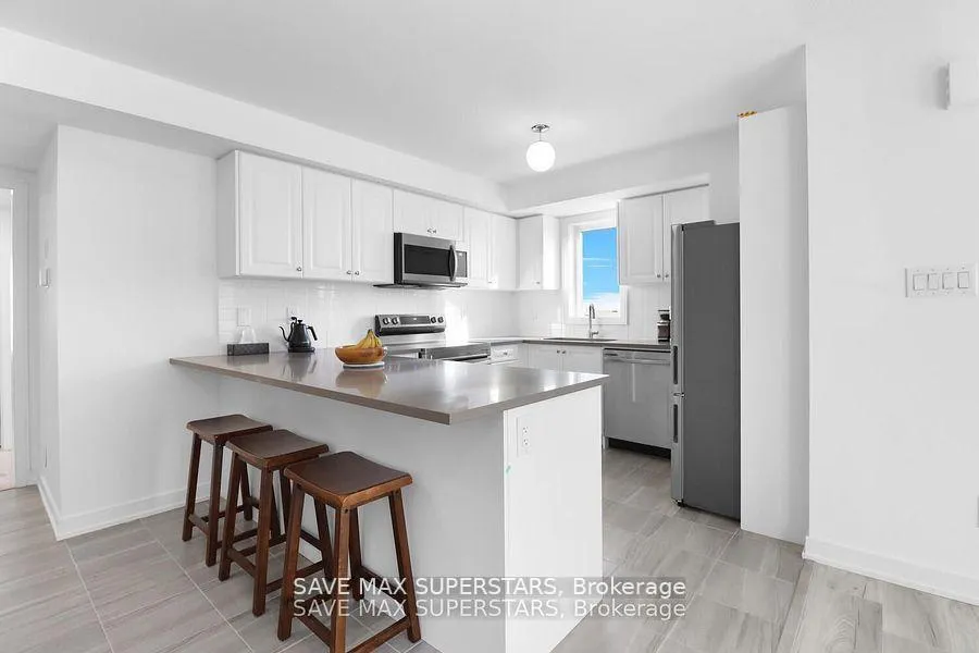 Photo 6 of 91 Appletree Lane, Barrie, Innis-Shore — HOMEH