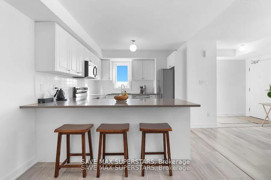 Photo 7 of 91 Appletree Lane, Barrie, Innis-Shore — HOMEH