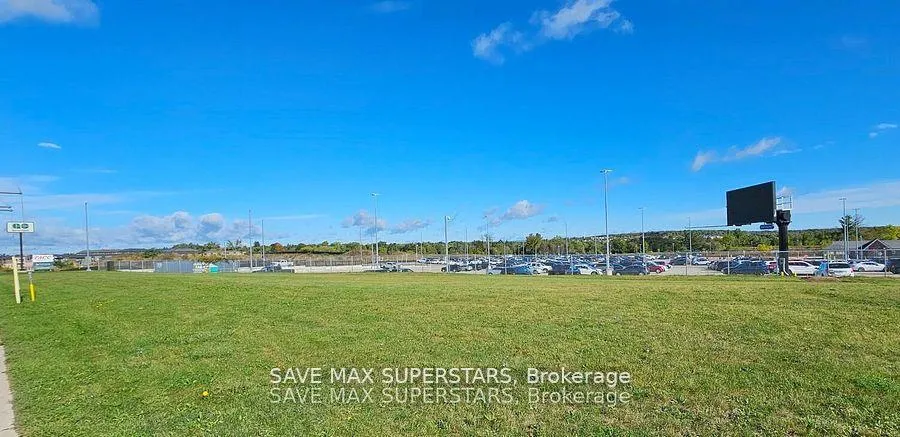 Photo 28 of 91 Appletree Lane, Barrie, Innis-Shore — HOMEH