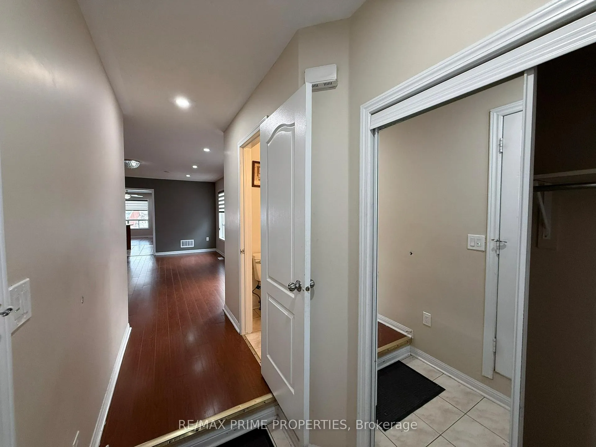 Photo 6 of 20 Murphy Road, Brampton, Gore Industrial North — HOMEH