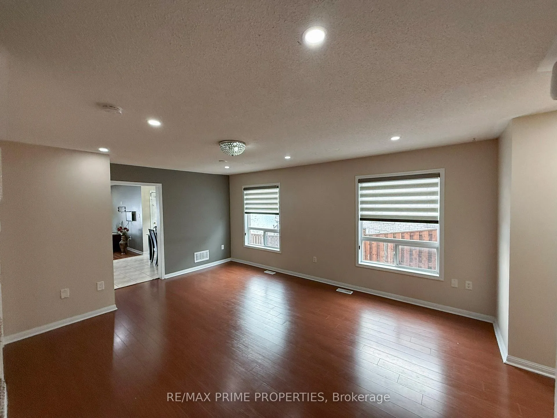 Photo 12 of 20 Murphy Road, Brampton, Gore Industrial North — HOMEH