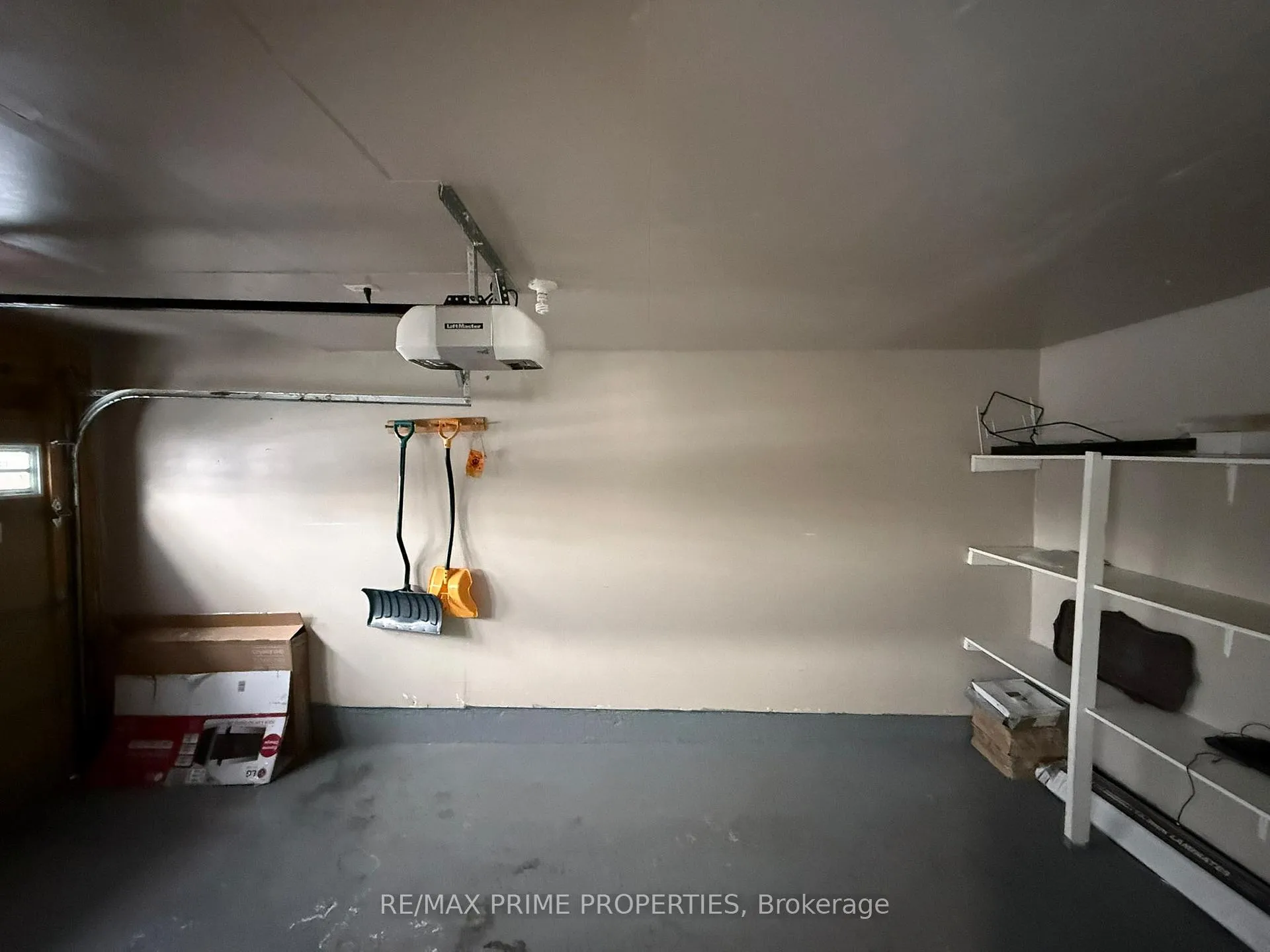 Photo 42 of 20 Murphy Road, Brampton, Gore Industrial North — HOMEH