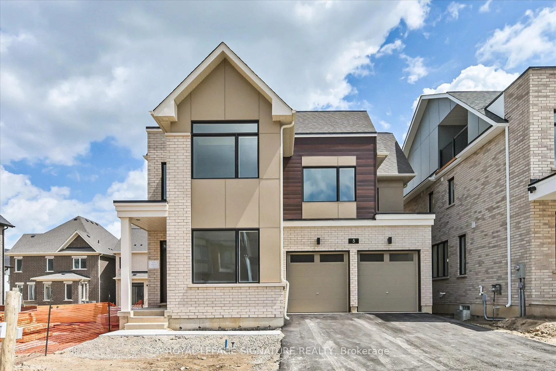 Photo 1 of 5 Oceanic Avenue, Brampton, Northwest Brampton — HOMEH