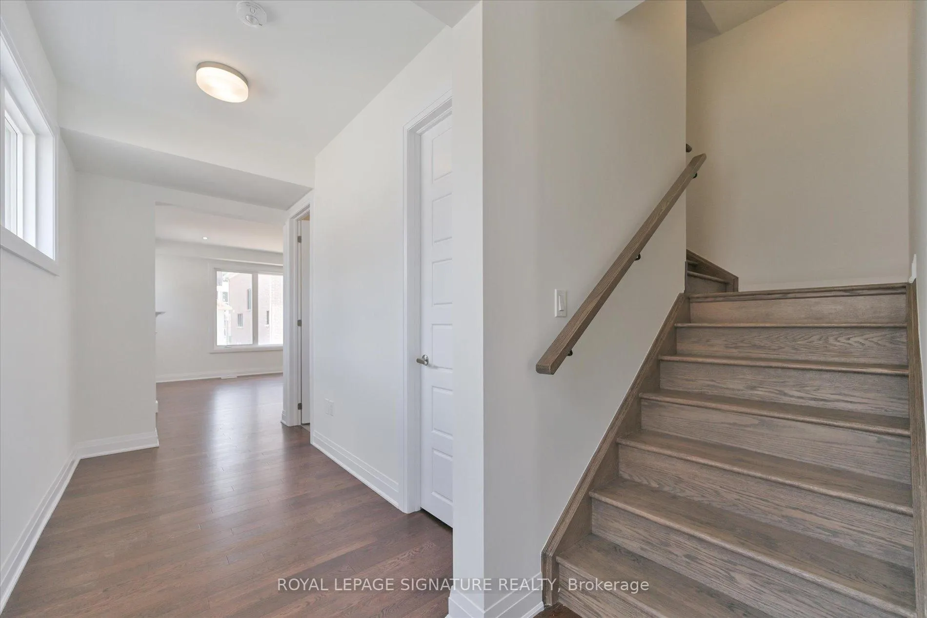 Photo 4 of 5 Oceanic Avenue, Brampton, Northwest Brampton — HOMEH