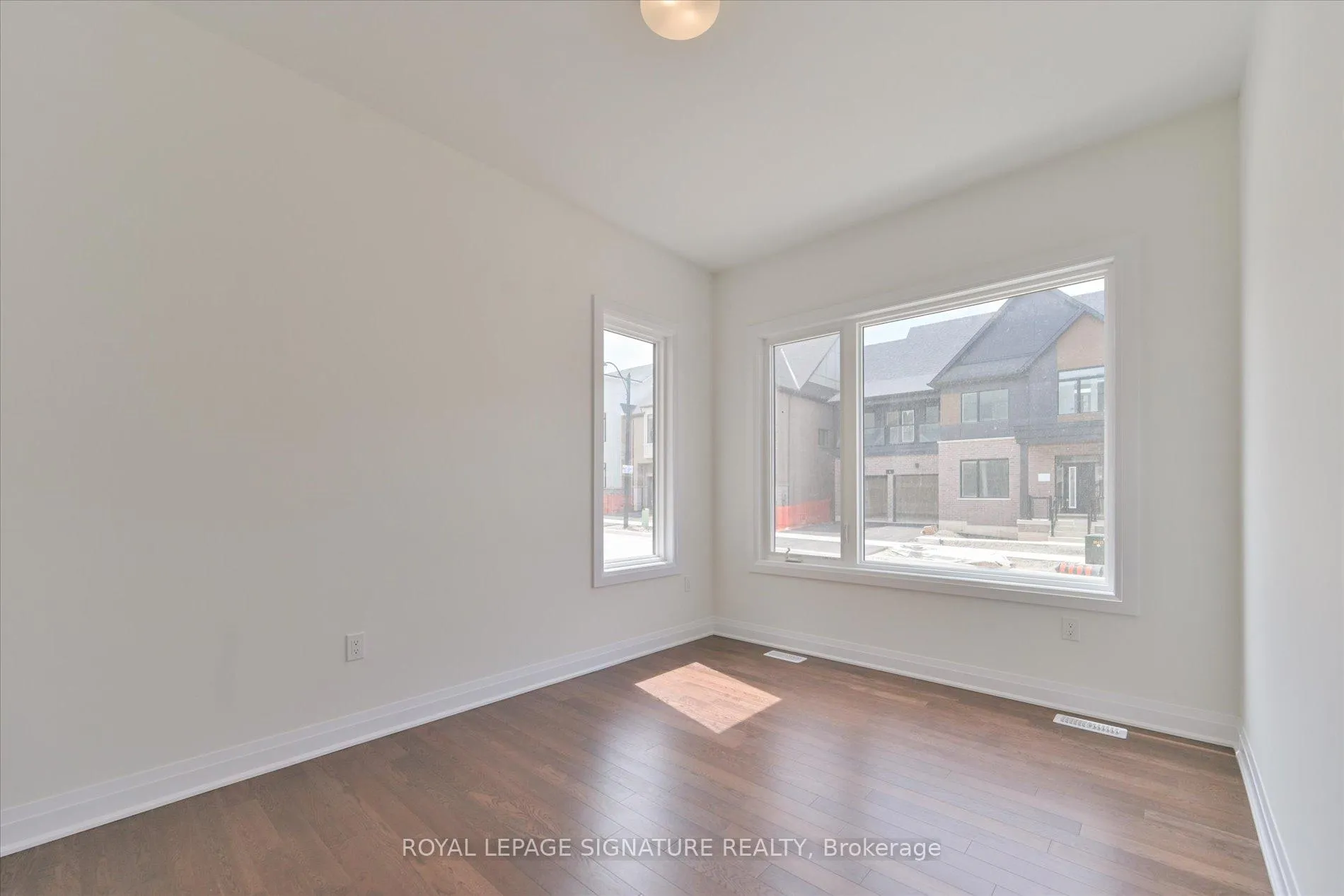 Photo 5 of 5 Oceanic Avenue, Brampton, Northwest Brampton — HOMEH