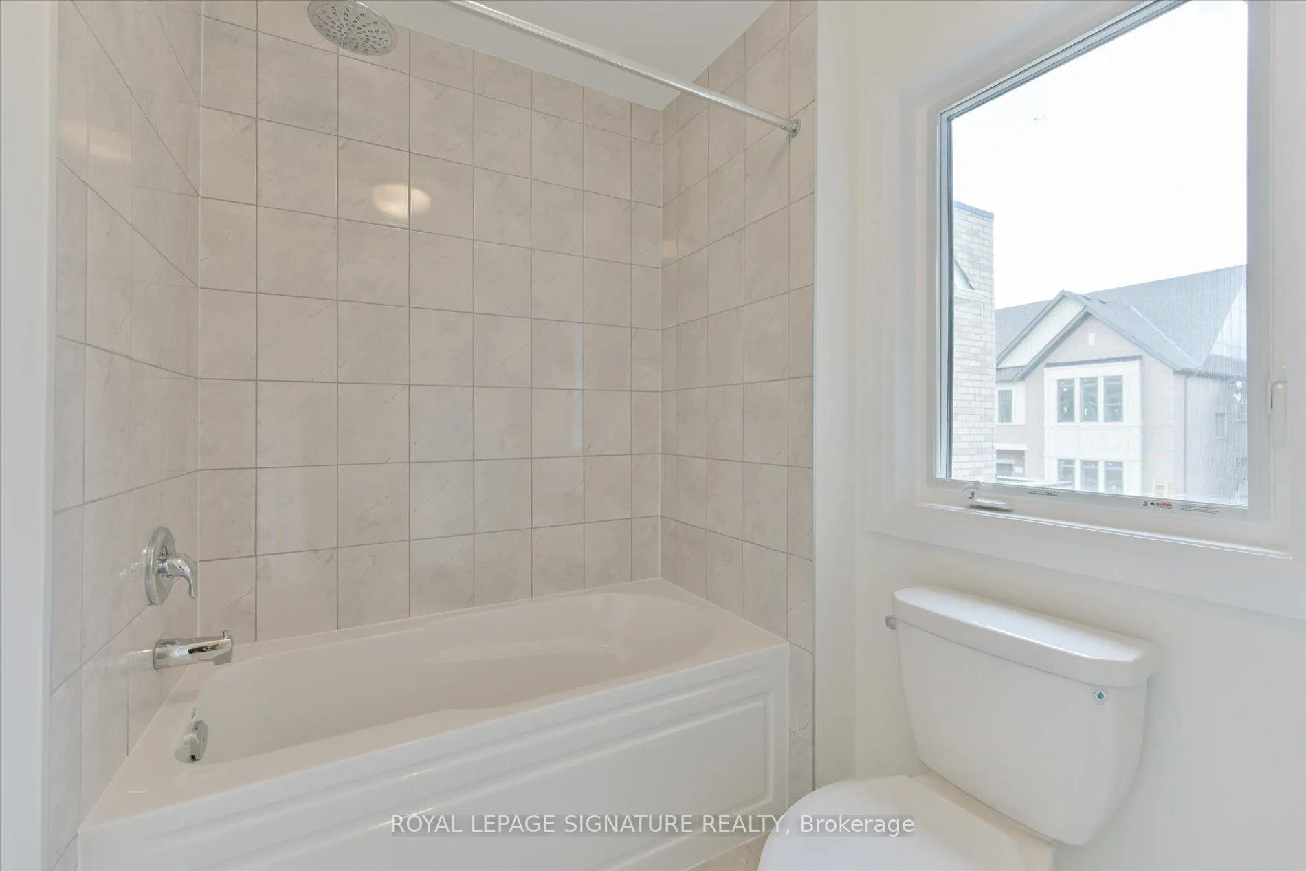 Photo 23 of 5 Oceanic Avenue, Brampton, Northwest Brampton — HOMEH