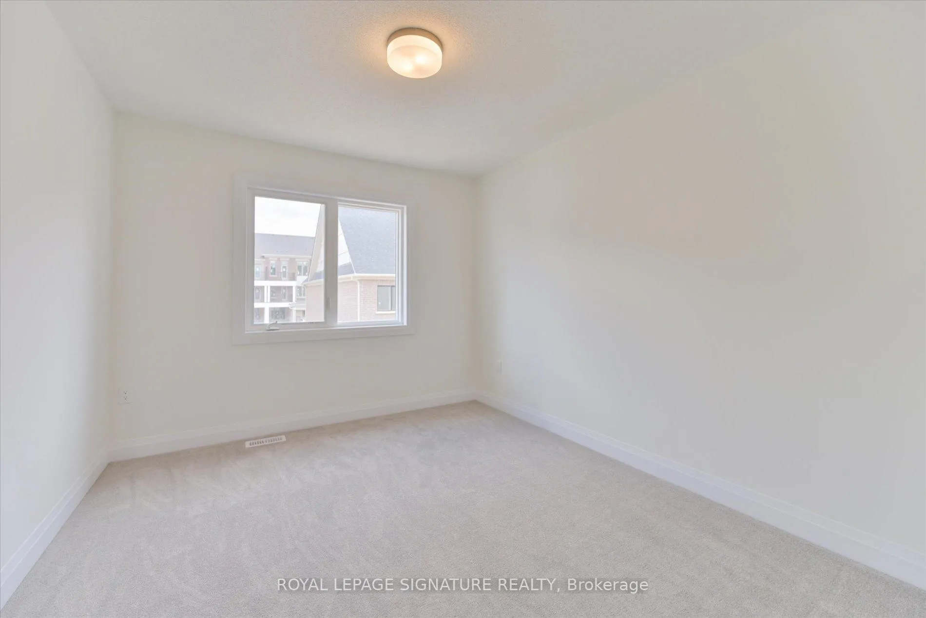 Photo 24 of 5 Oceanic Avenue, Brampton, Northwest Brampton — HOMEH