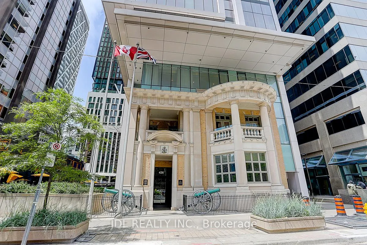 Front of Unit 3201, 426 University Avenue