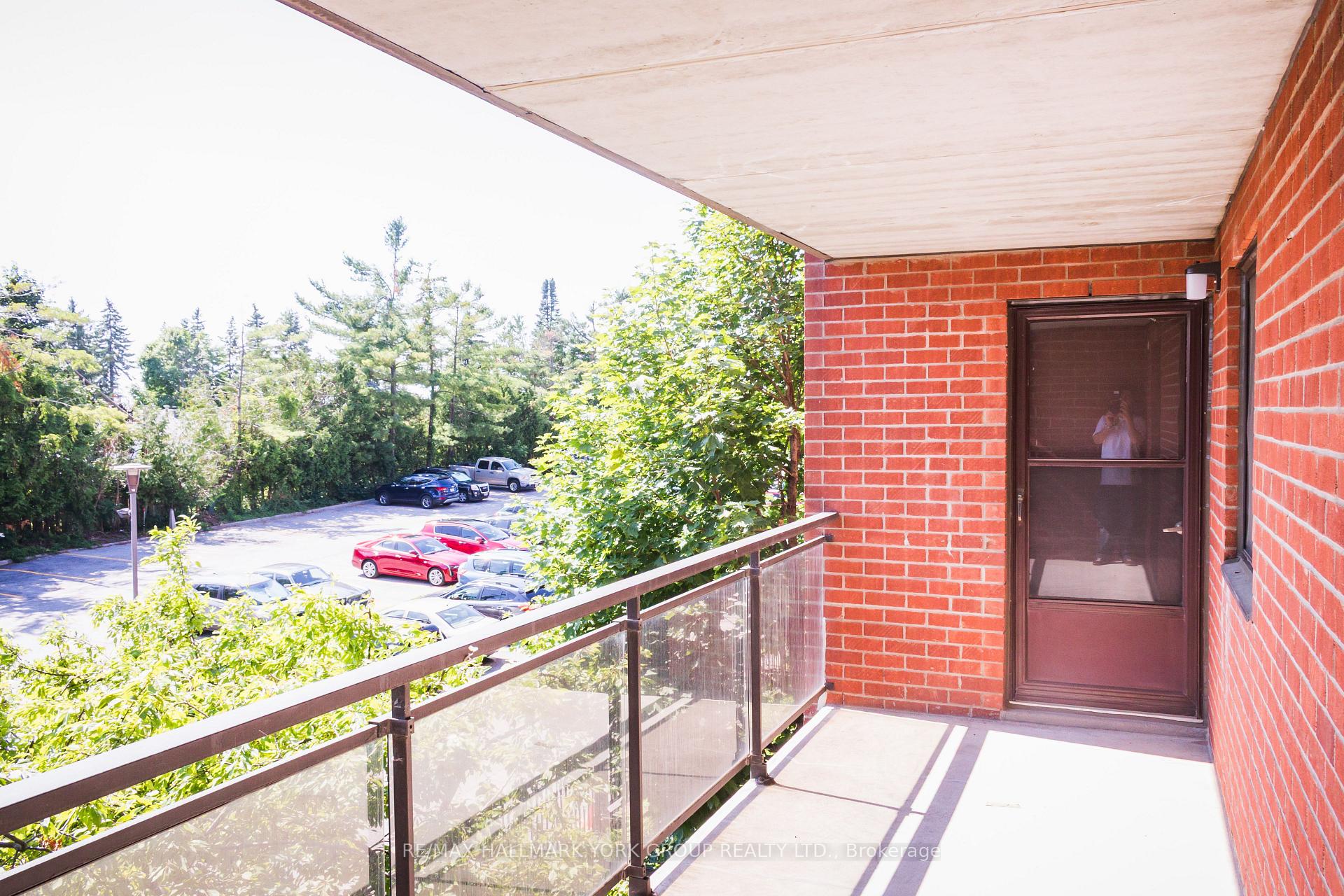 Photo 8 of Unit 204, 262 Rose Street, Barrie, Wellington — HOMEH