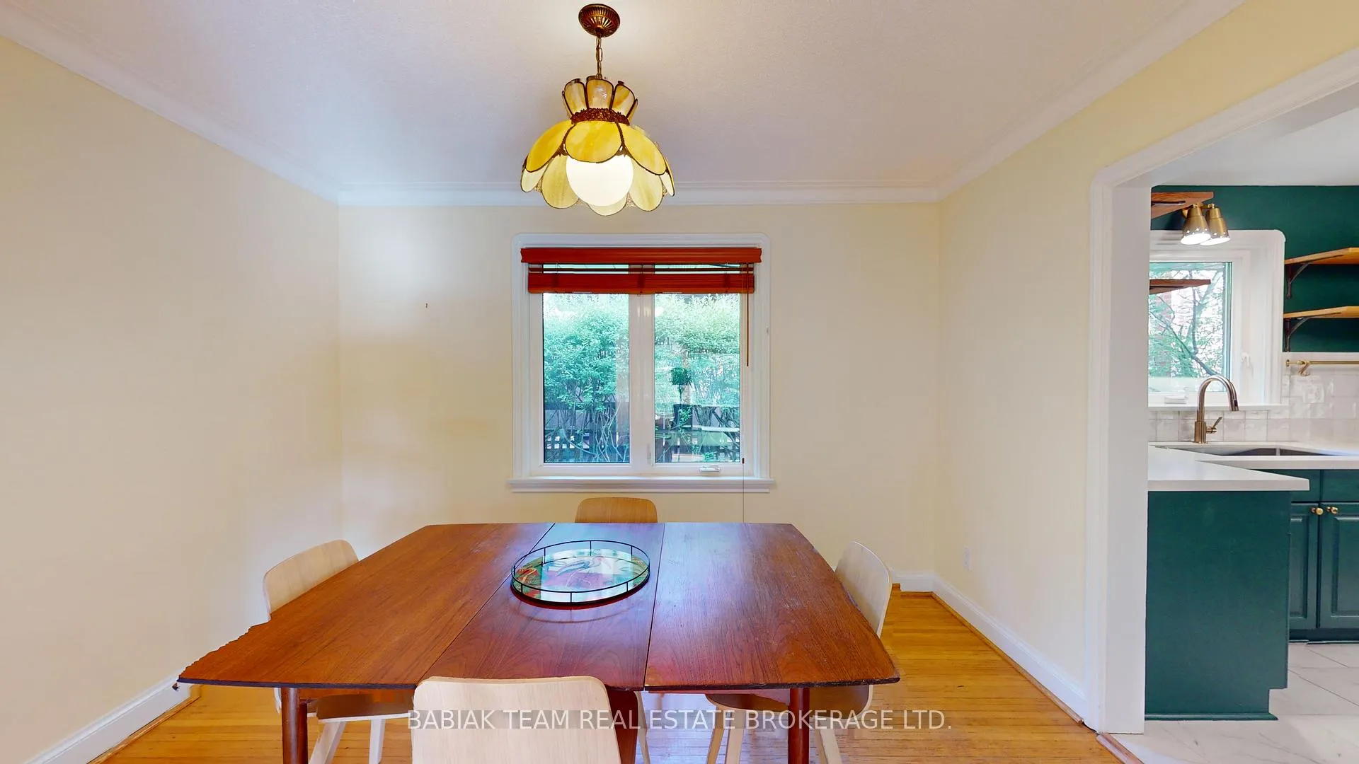 Photo 8 of 48 Kirk Bradden Road E, Etobicoke, Stonegate-Queensway — HOMEH