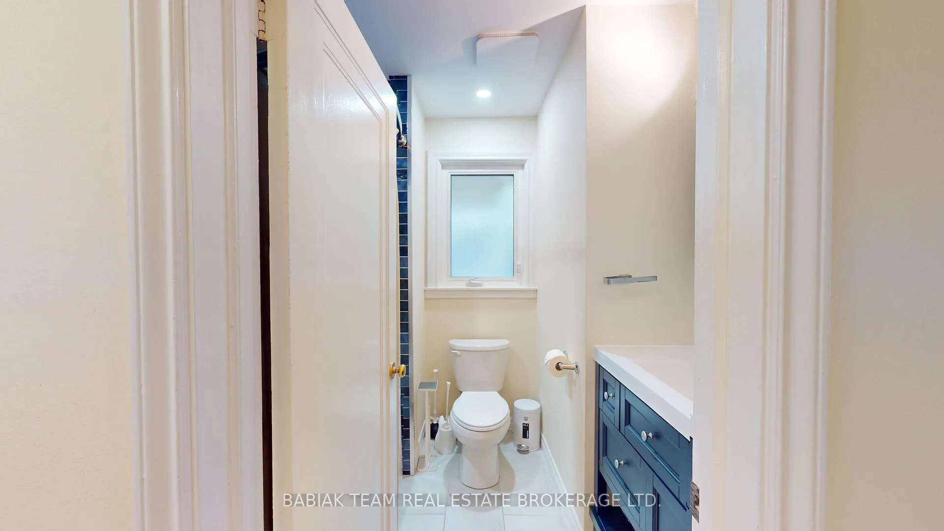 Photo 20 of 48 Kirk Bradden Road E, Etobicoke, Stonegate-Queensway — HOMEH