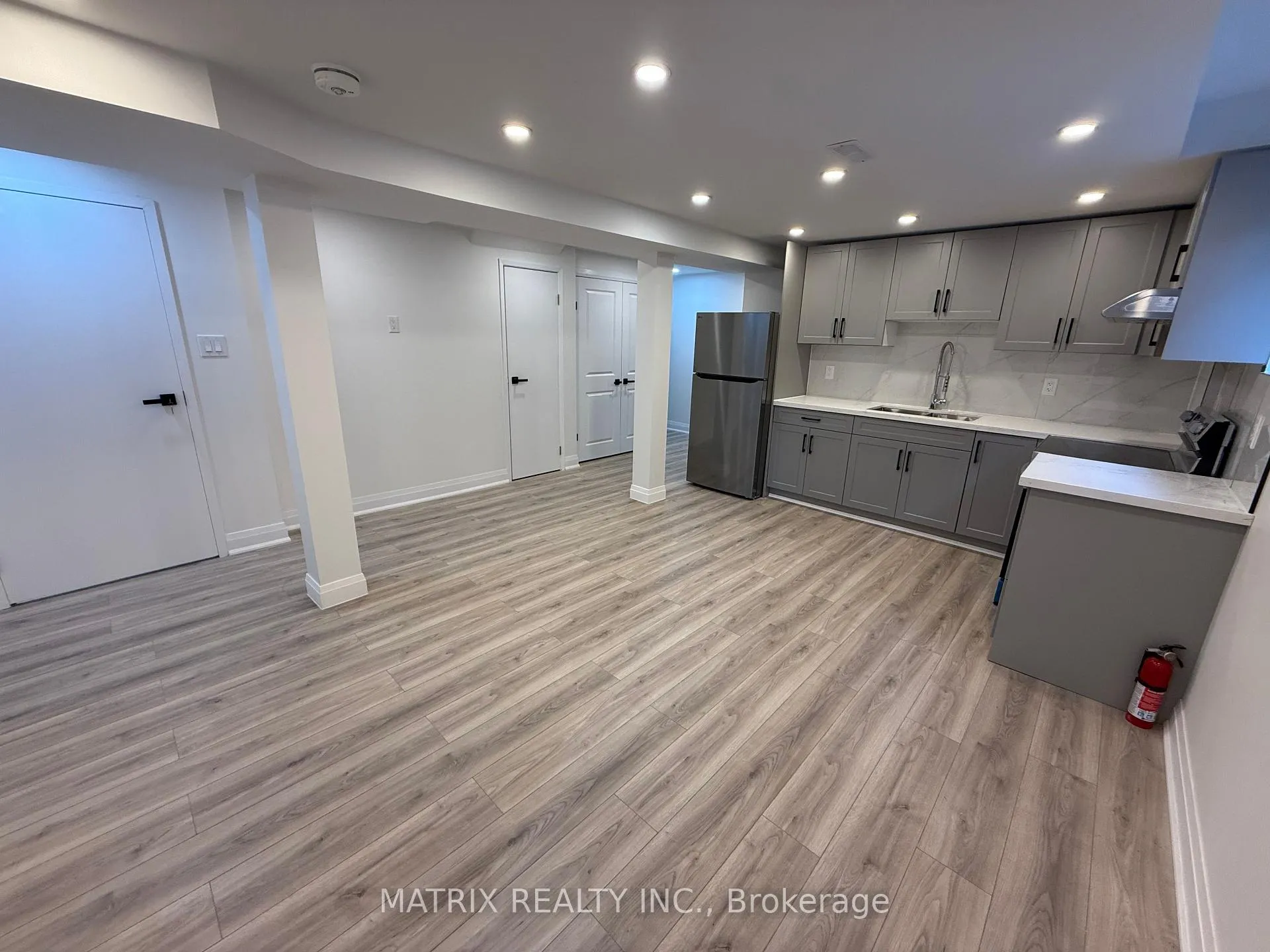 Photo 3 of 2197 Wildwood Crescent, Pickering, Brock Ridge — HOMEH