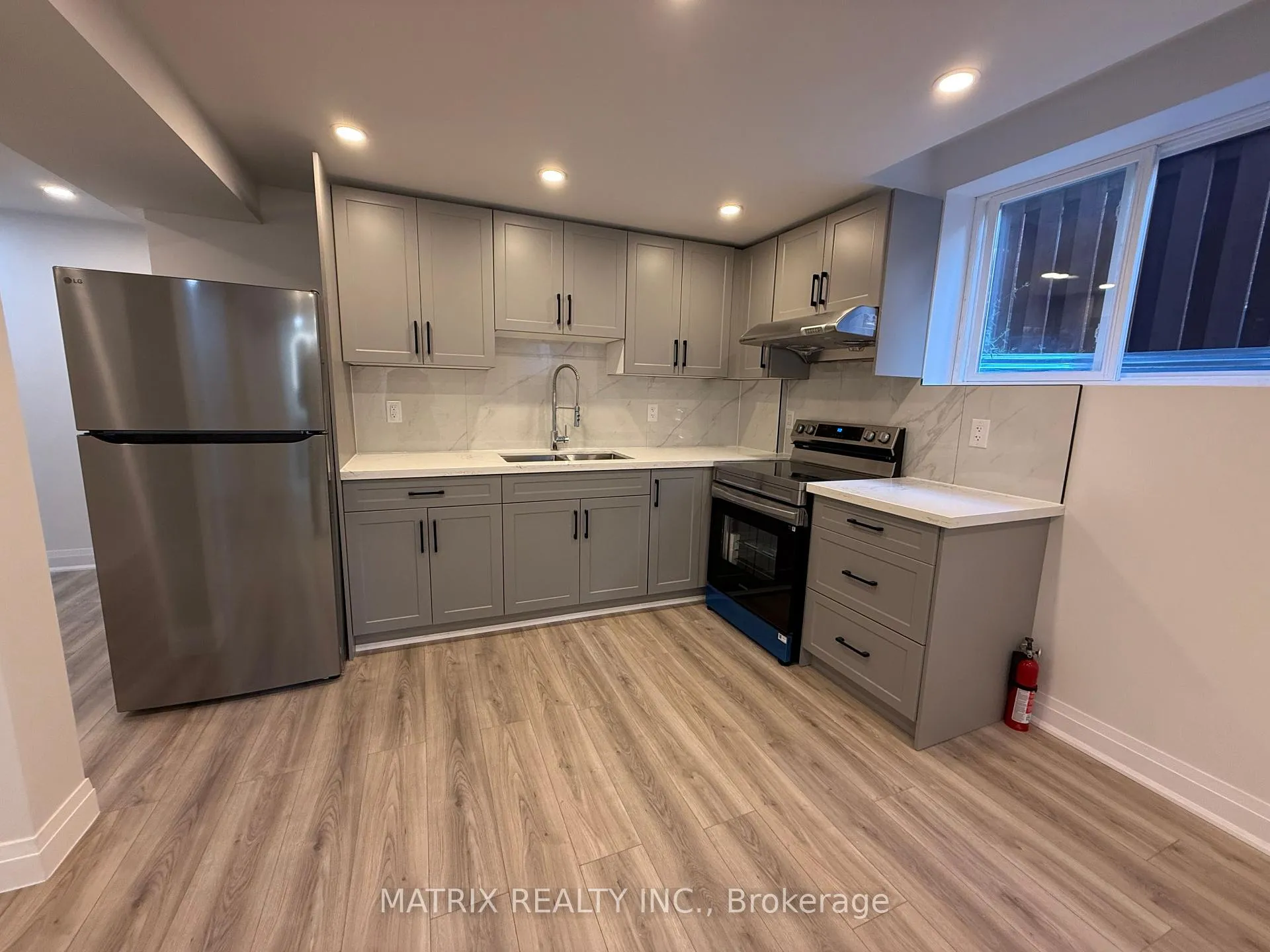 Photo 7 of 2197 Wildwood Crescent, Pickering, Brock Ridge — HOMEH