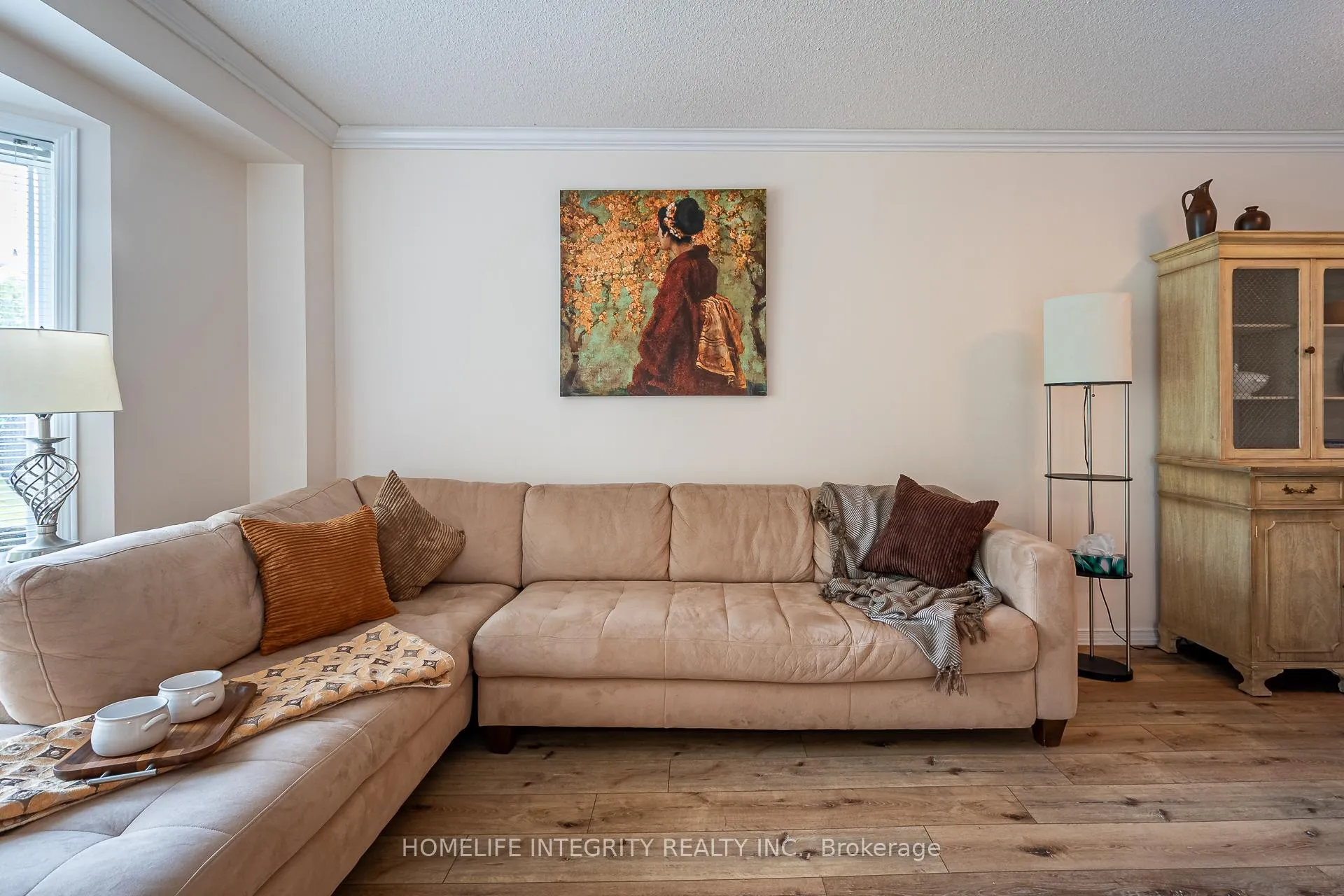 Photo 13 of 204 Greenbriar Road, New Tecumseth, Alliston — HOMEH