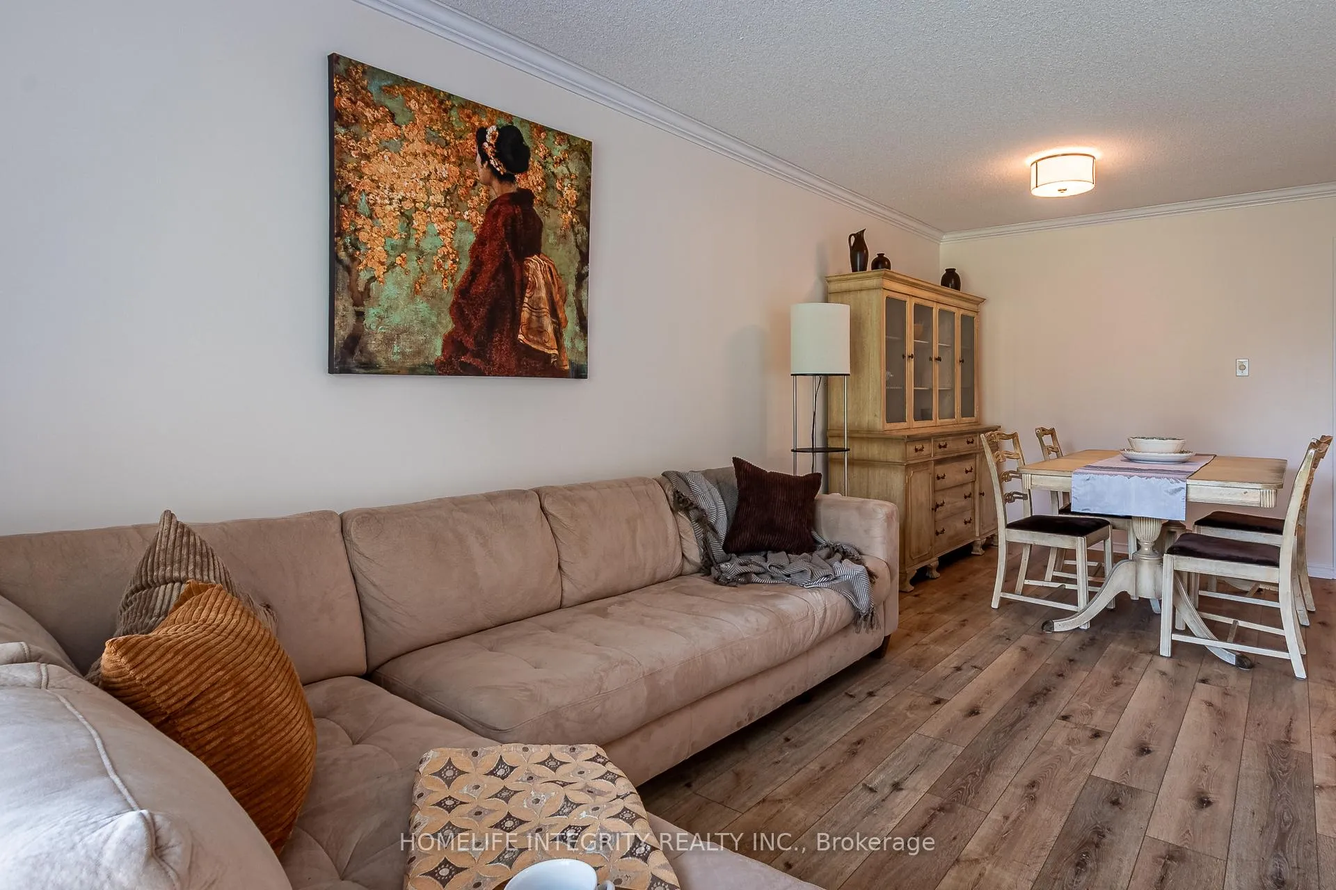 Photo 14 of 204 Greenbriar Road, New Tecumseth, Alliston — HOMEH