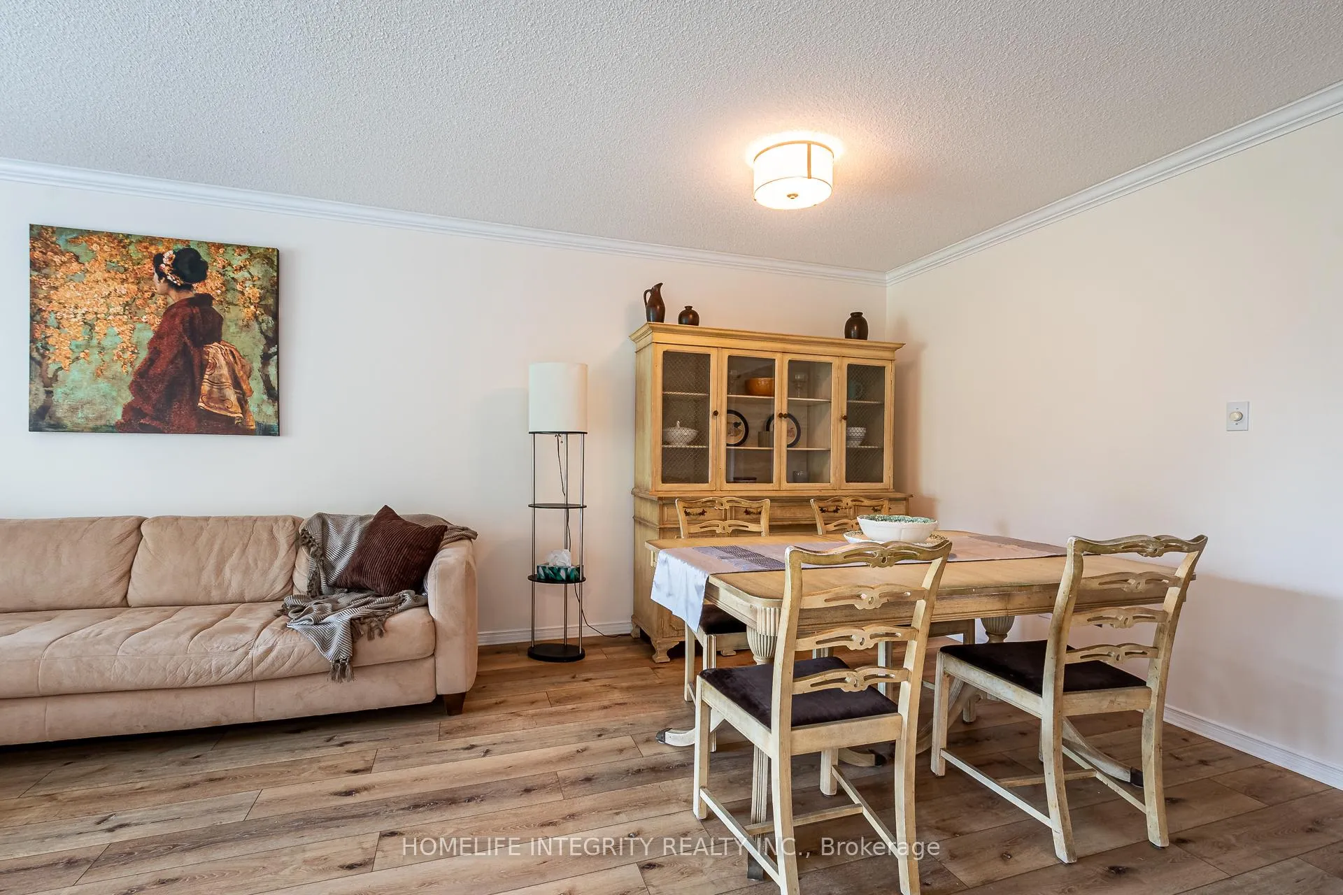 Photo 15 of 204 Greenbriar Road, New Tecumseth, Alliston — HOMEH