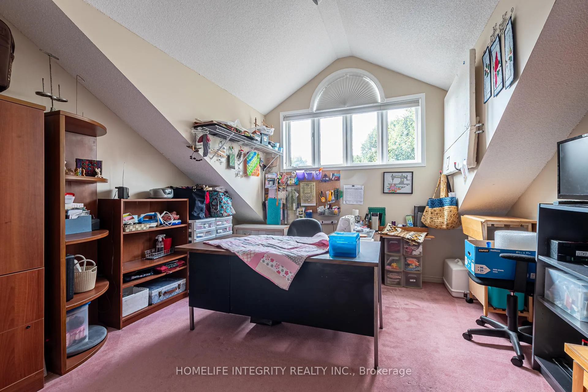 Photo 17 of 204 Greenbriar Road, New Tecumseth, Alliston — HOMEH