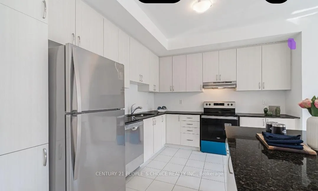 Photo 13 of 10 Melmar Street, Brampton, Northwest Brampton — HOMEH