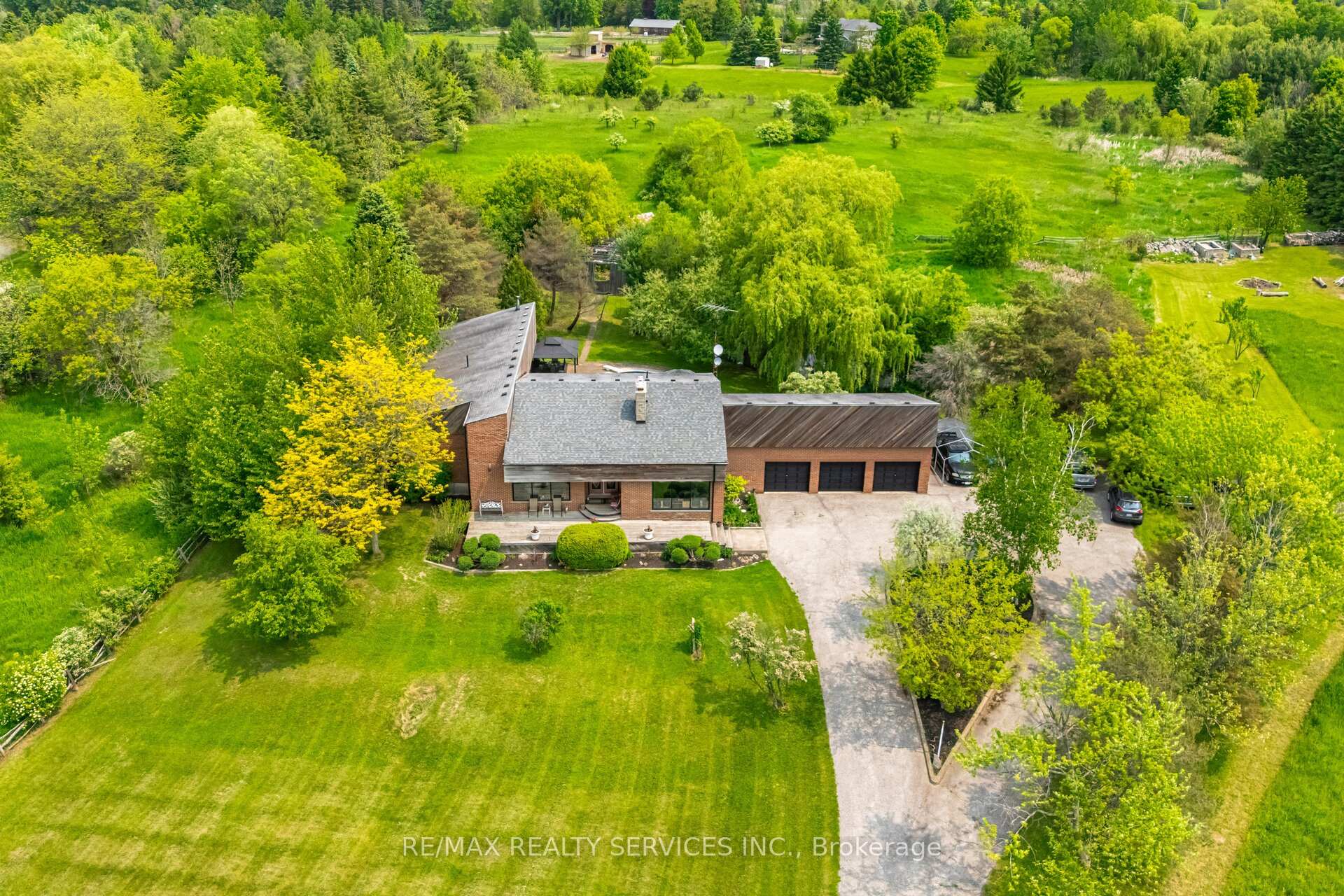 Photo 1 of 14467 Mount Pleasant Road, Caledon, Rural Caledon — HOMEH