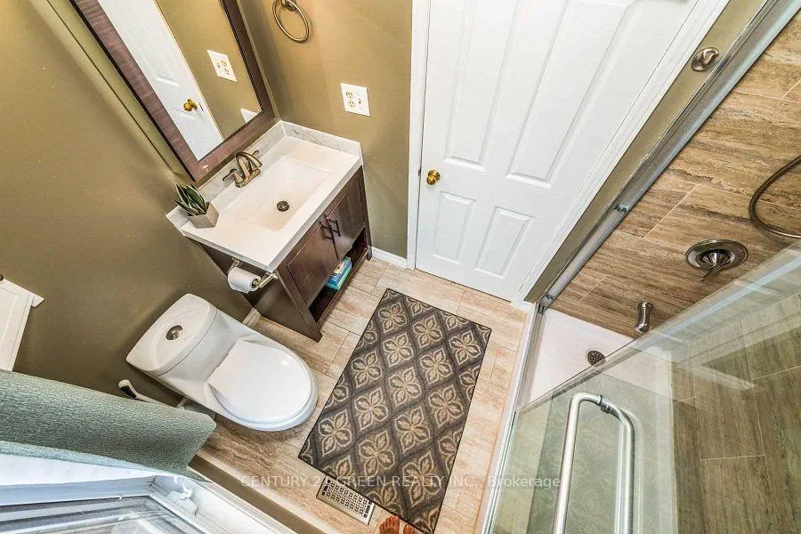 Photo 9 of 52 Moffatt Avenue, Brampton, Fletcher's West — HOMEH