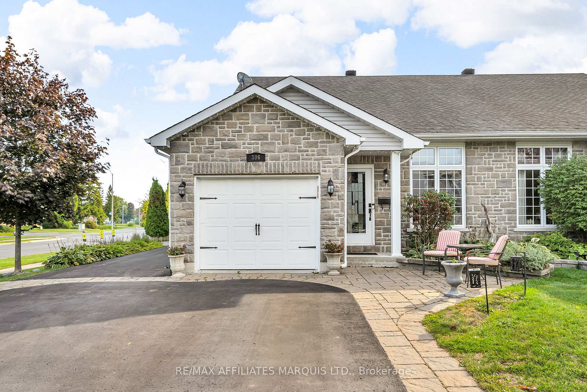 Photo 1 of 306 Ellen Avenue, Cornwall — HOMEH