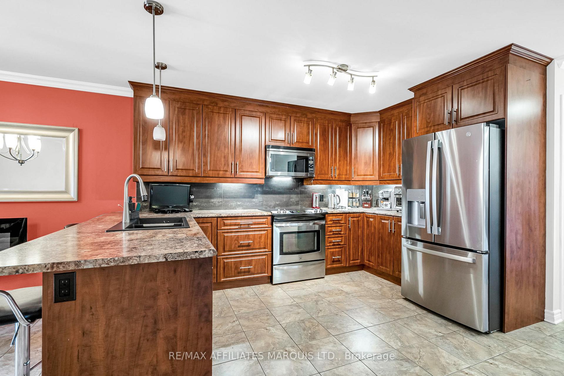 Photo 8 of 306 Ellen Avenue, Cornwall — HOMEH