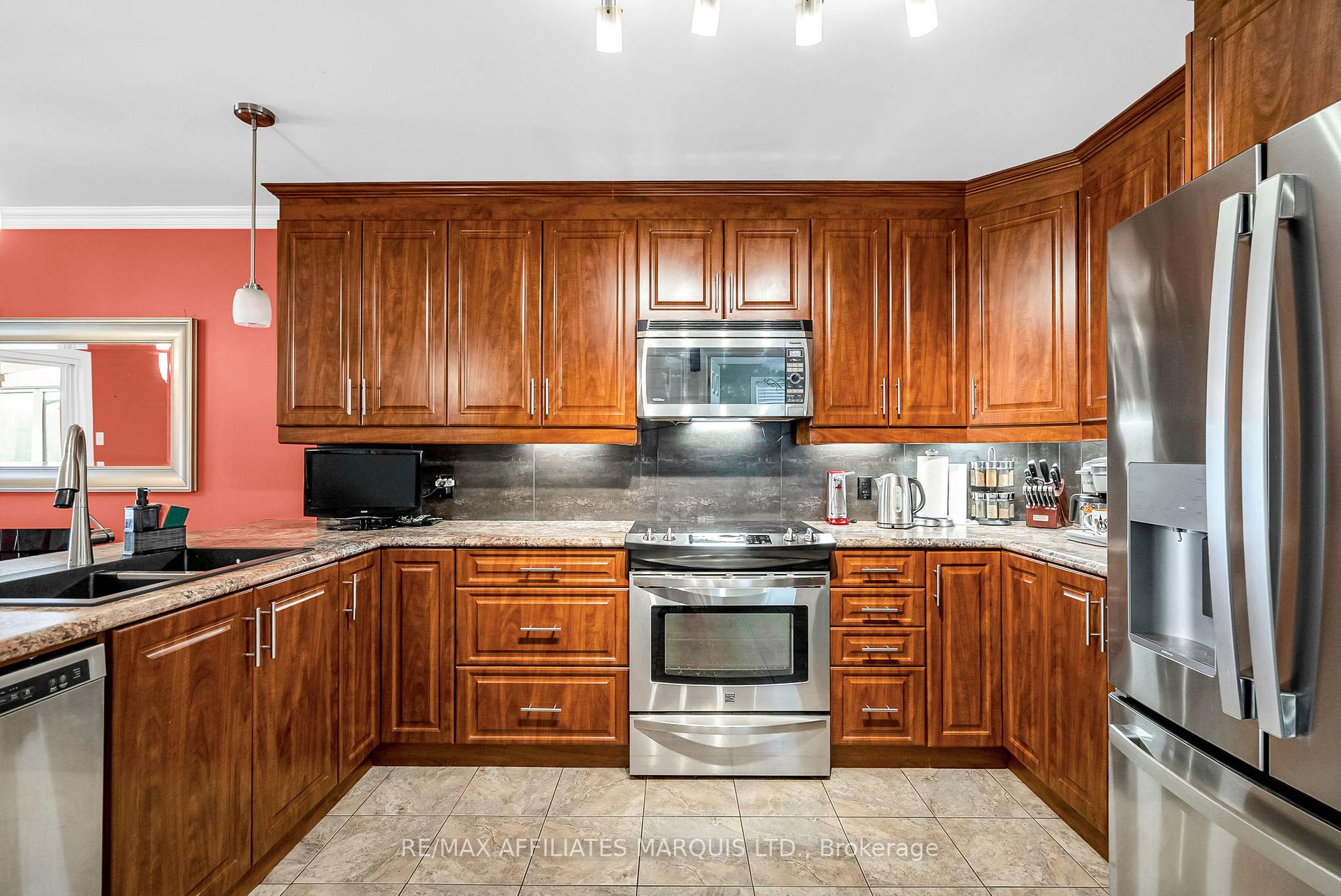 Photo 9 of 306 Ellen Avenue, Cornwall — HOMEH