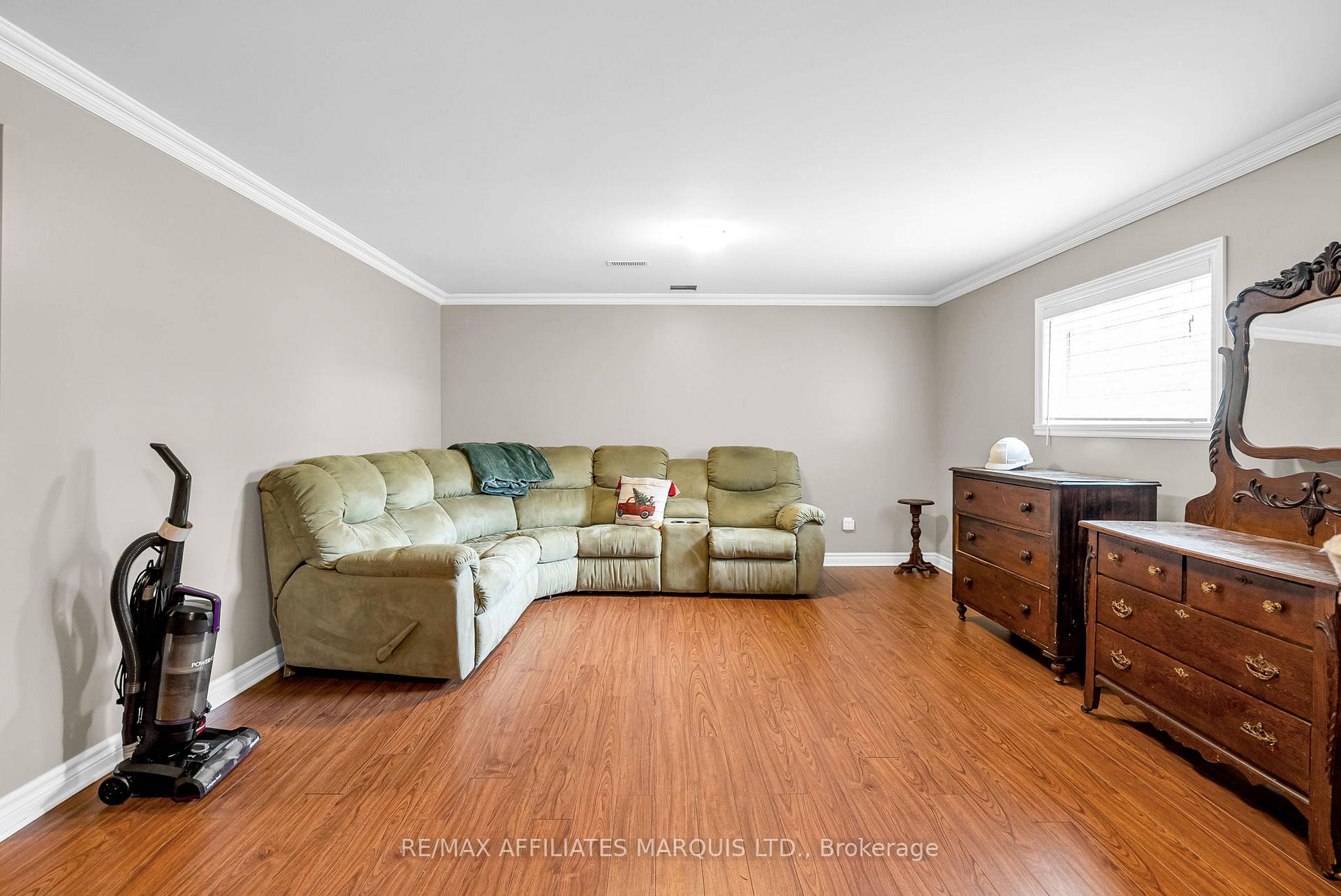 Photo 22 of 306 Ellen Avenue, Cornwall — HOMEH
