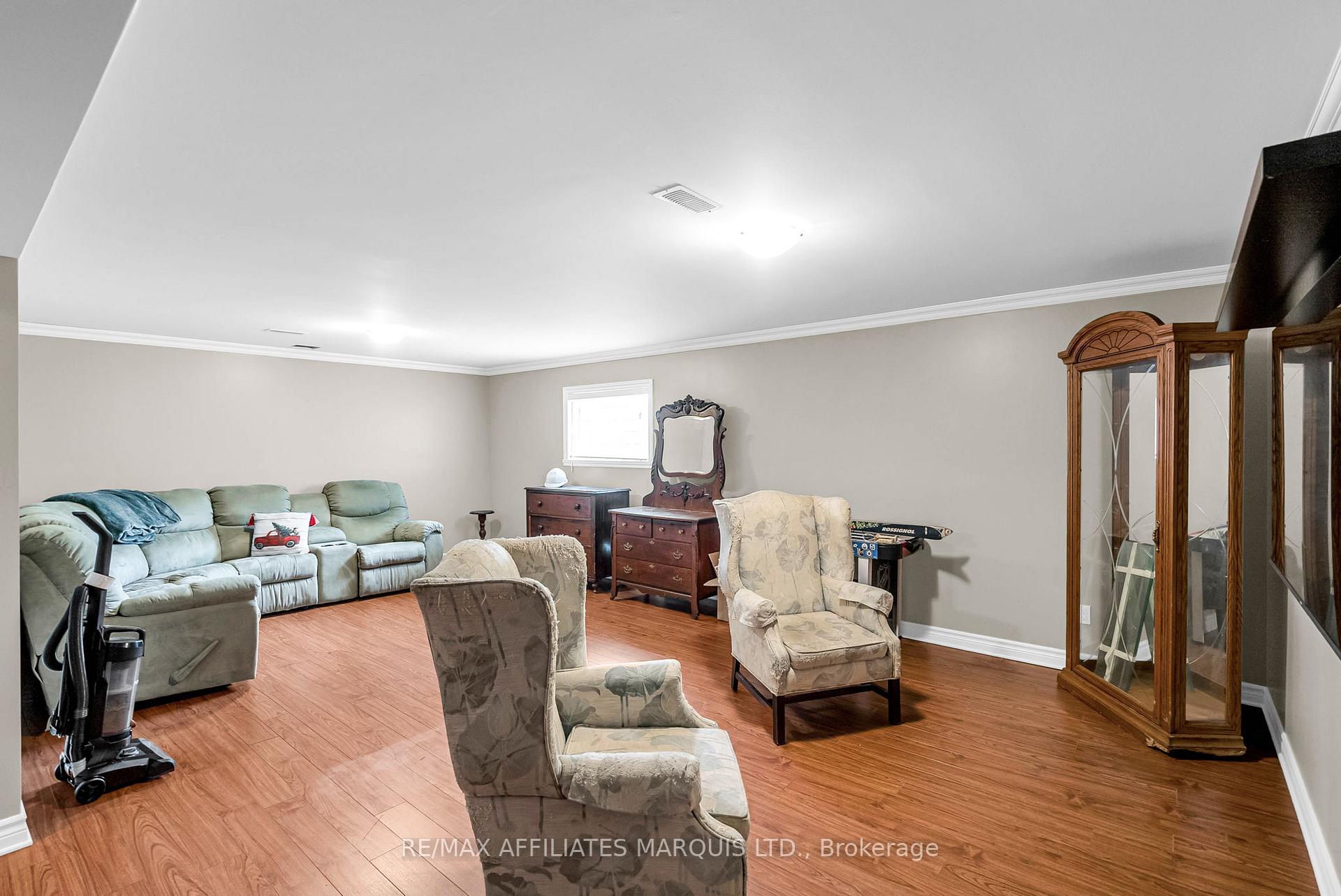 Photo 23 of 306 Ellen Avenue, Cornwall — HOMEH