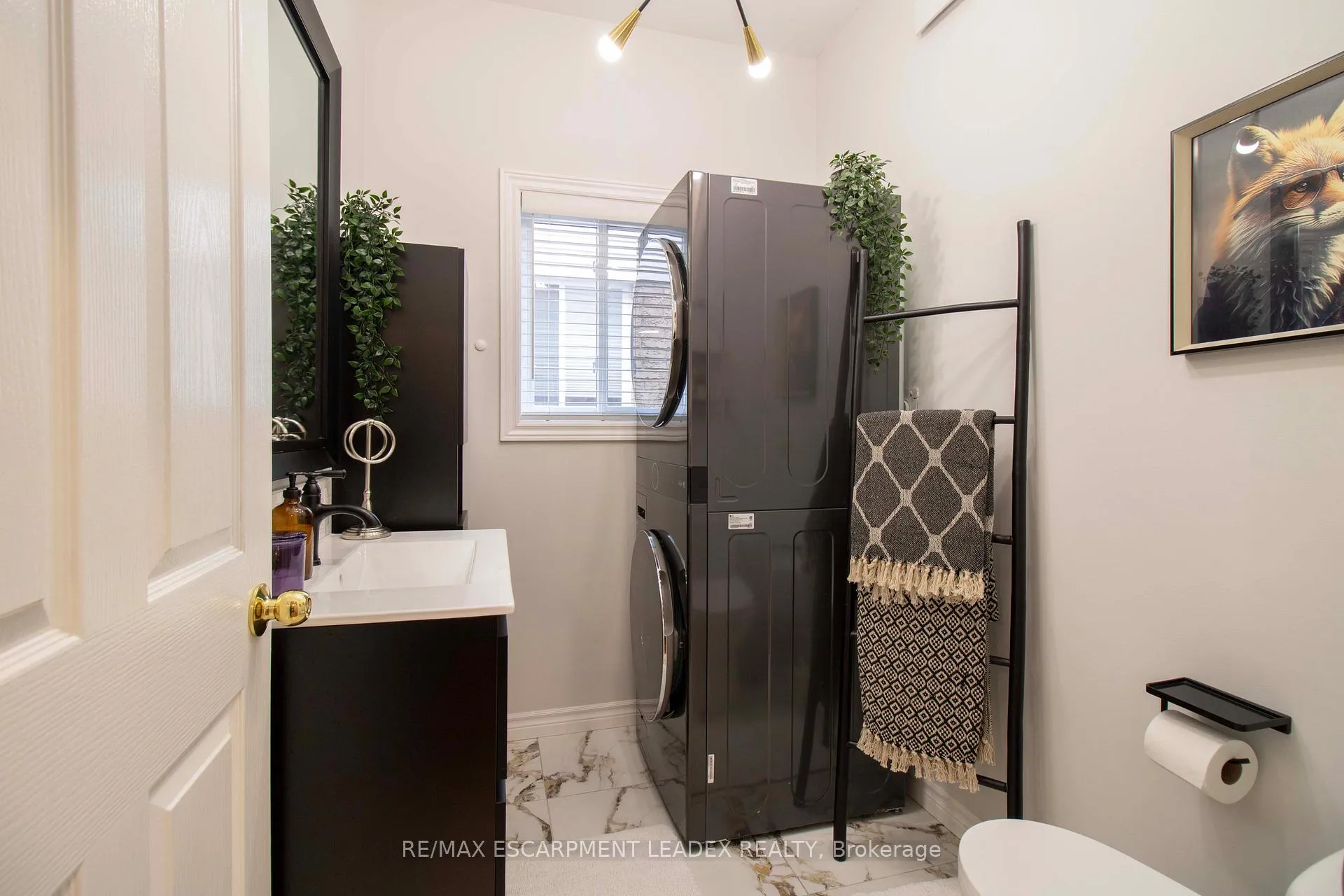 Photo 9 of Unit Main, 42 Holkham Avenue, Hamilton, Ancaster — HOMEH