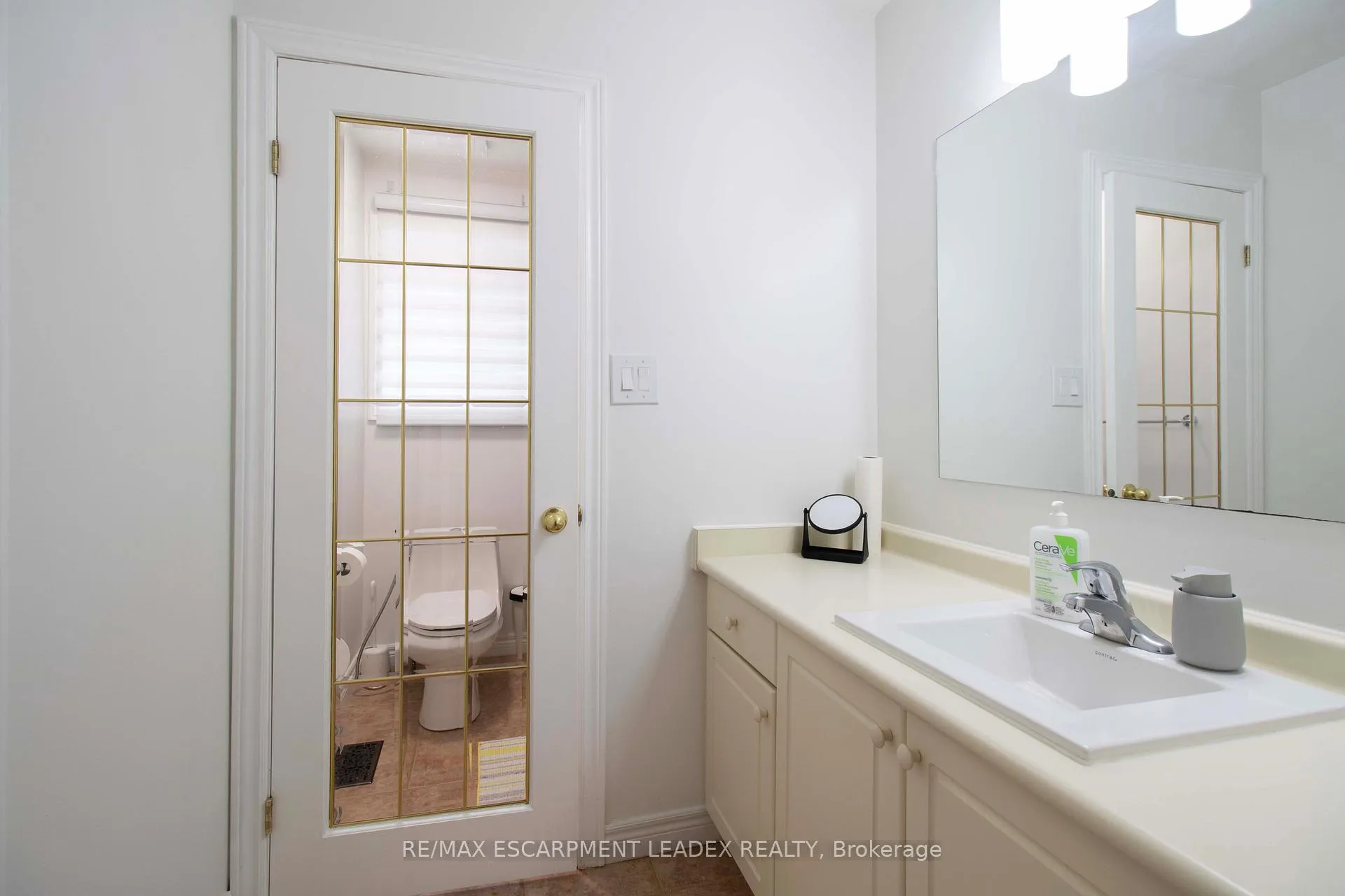 Photo 26 of Unit Main, 42 Holkham Avenue, Hamilton, Ancaster — HOMEH