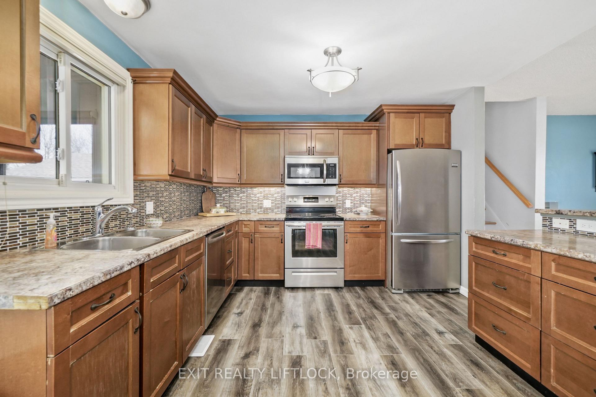 Photo 33 of 2178 Preston Road, Cavan Monaghan, Cavan Twp — HOMEH