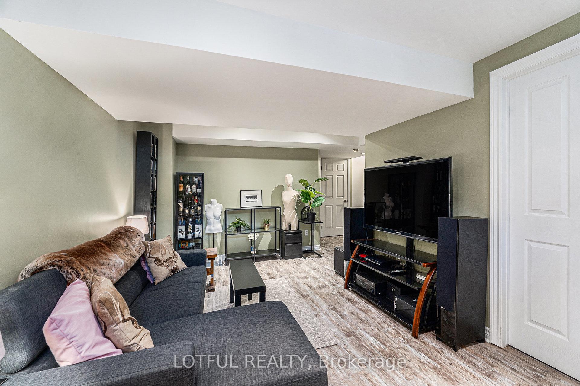 Photo 22 of 107 Queensbury Drive, Ottawa, Barrhaven - Longfields — HOMEH