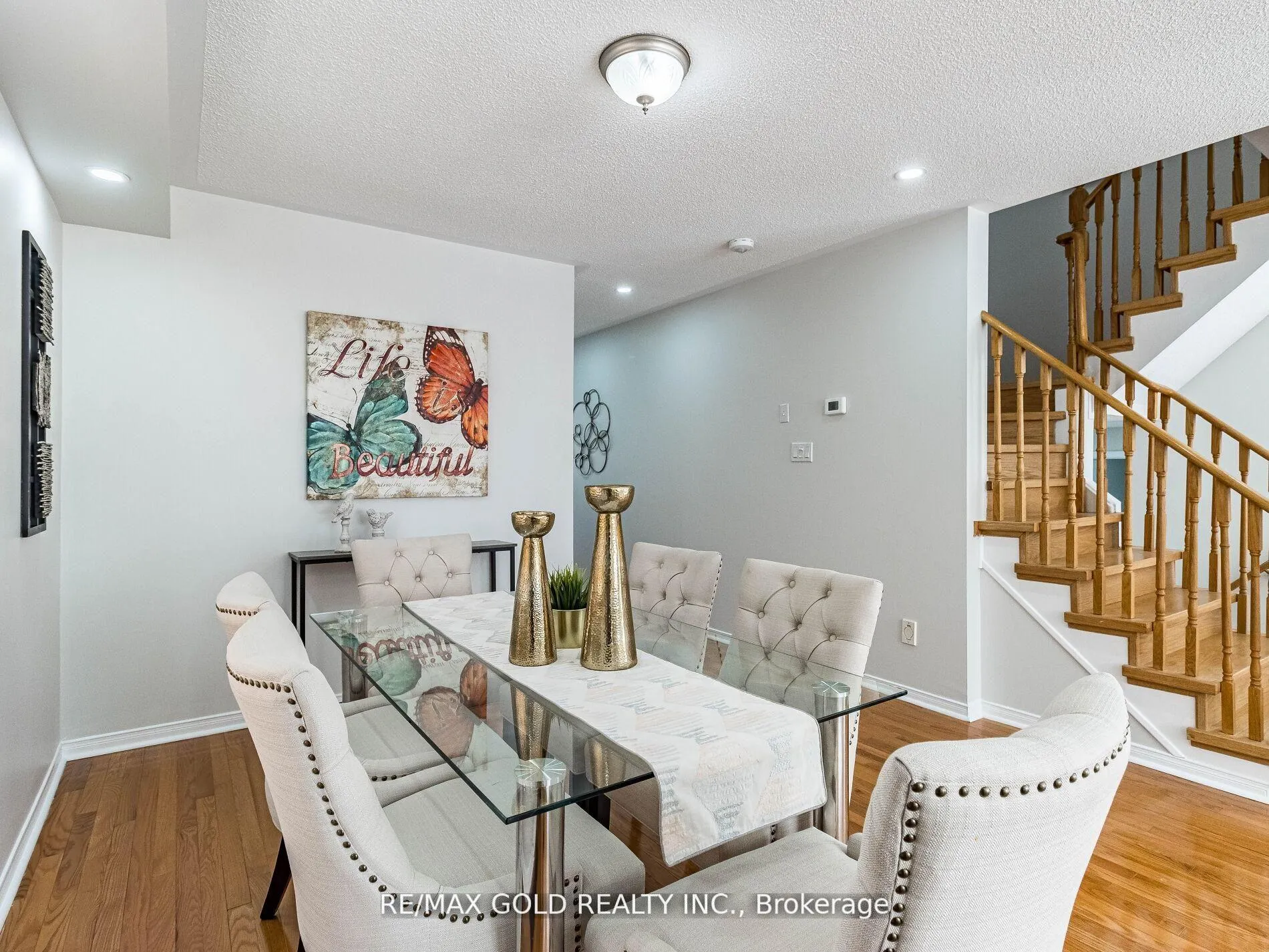 Photo 10 of 10 Chestermere Crescent, Brampton, Fletcher's Meadow — HOMEH