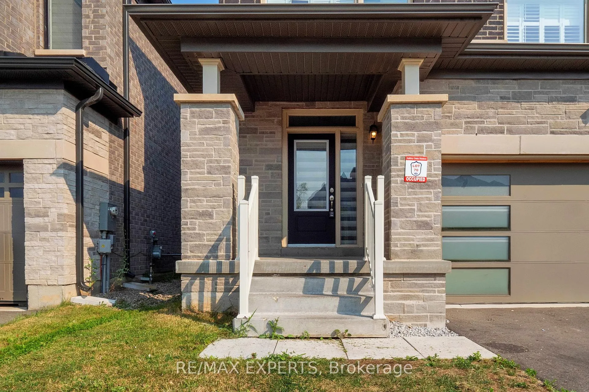 Photo 2 of 3 Trellanock Road, Brampton, Bram West — HOMEH