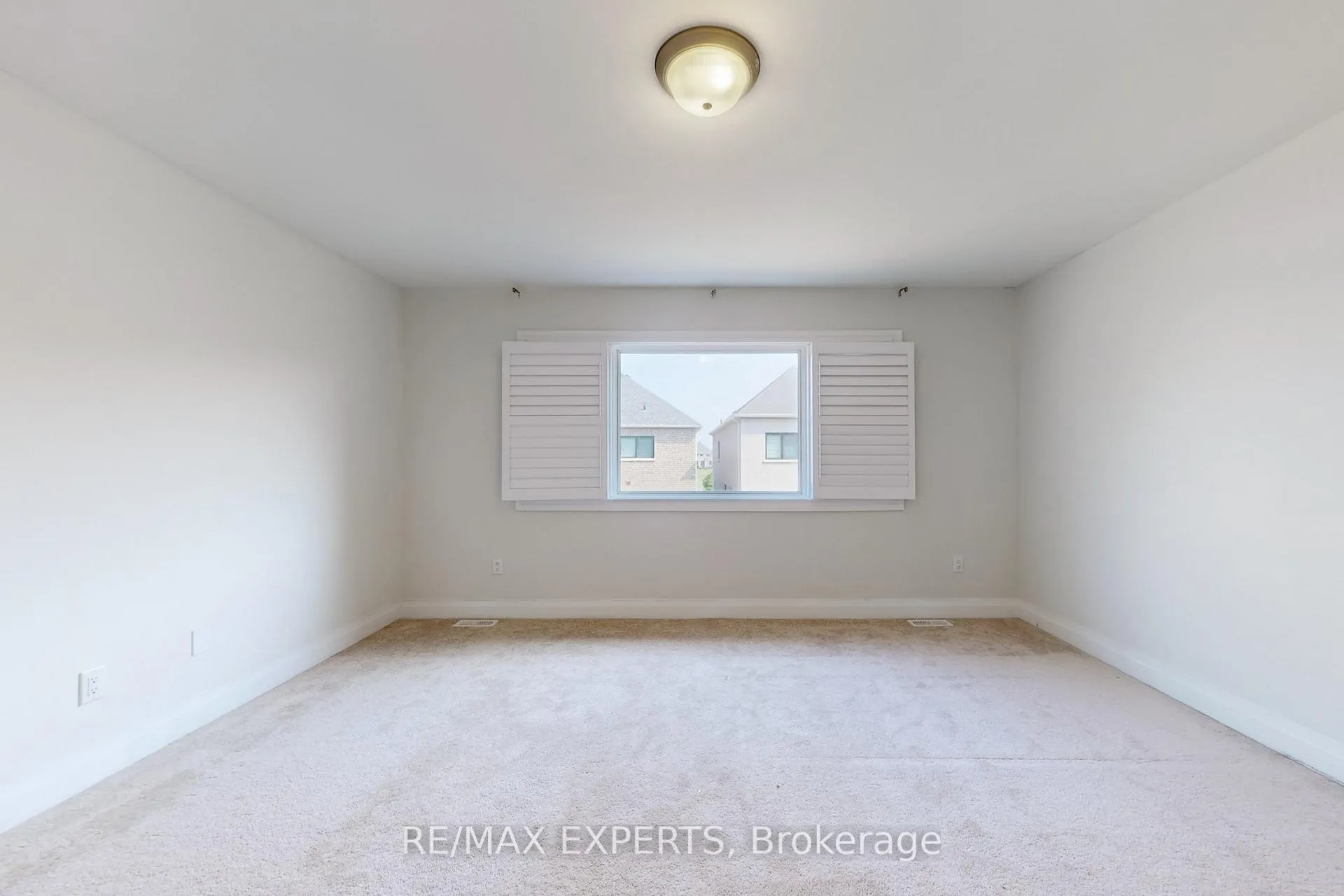 Photo 16 of 3 Trellanock Road, Brampton, Bram West — HOMEH