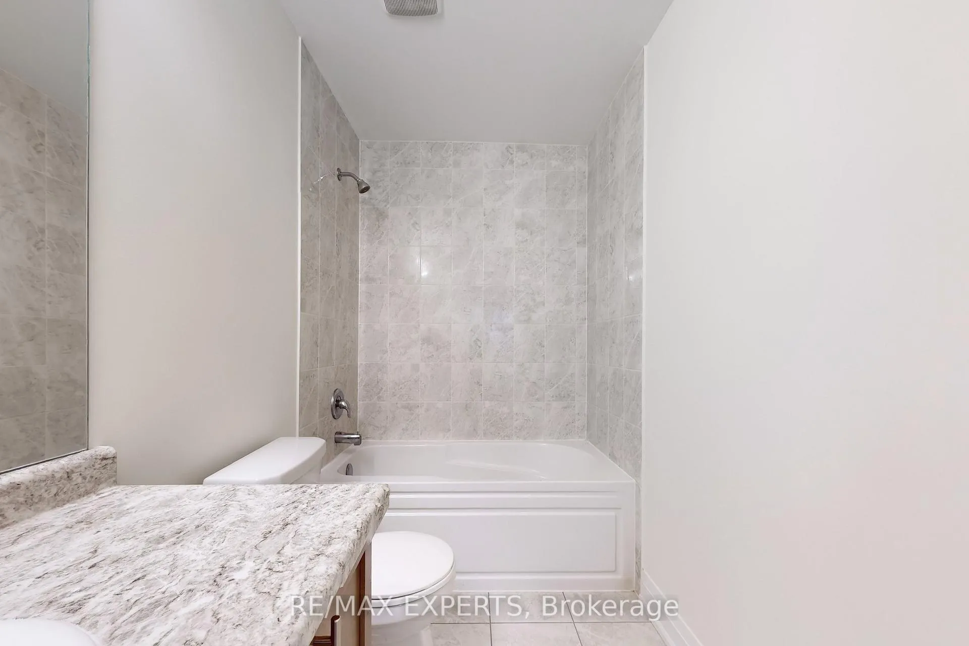 Photo 34 of 3 Trellanock Road, Brampton, Bram West — HOMEH
