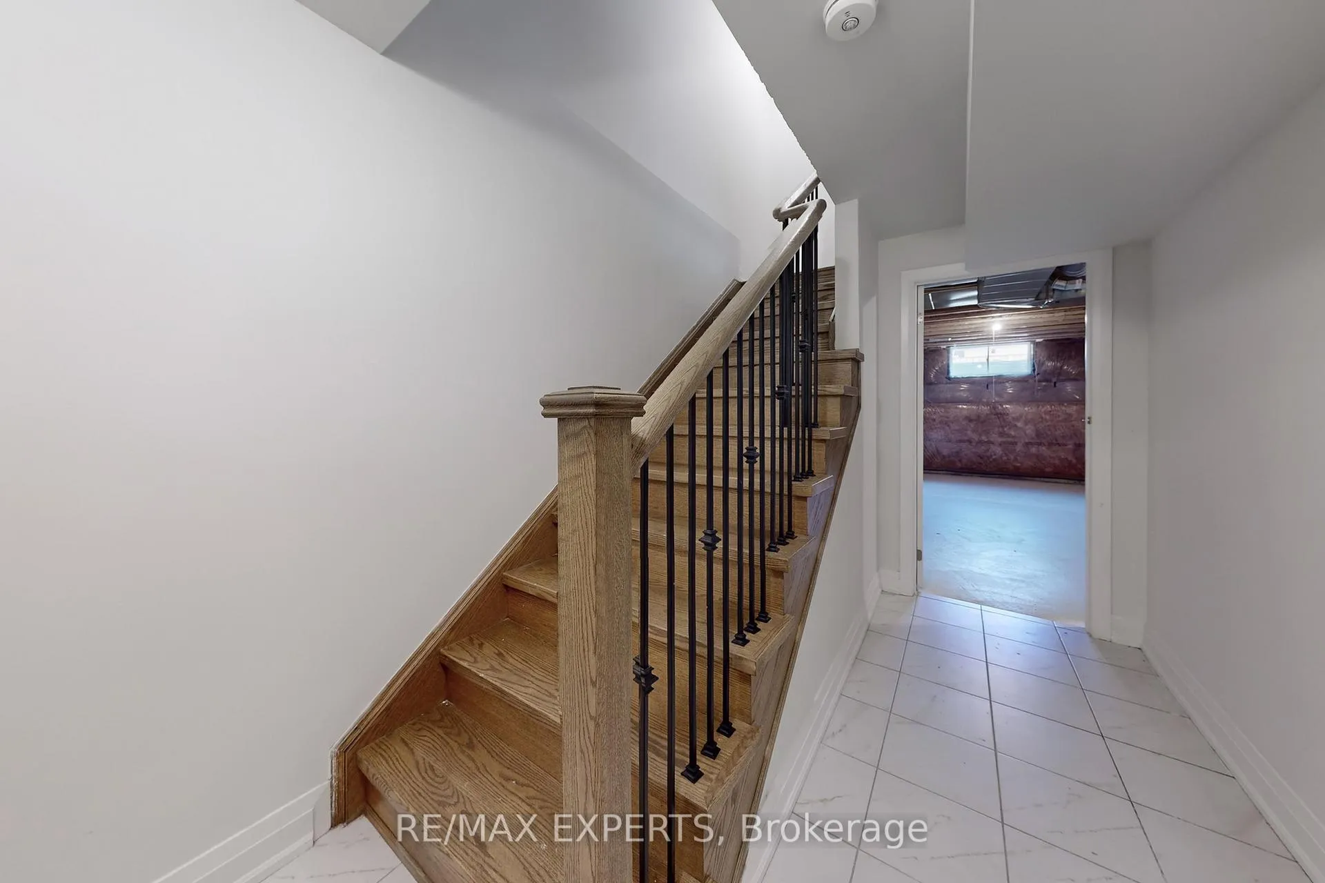 Photo 36 of 3 Trellanock Road, Brampton, Bram West — HOMEH