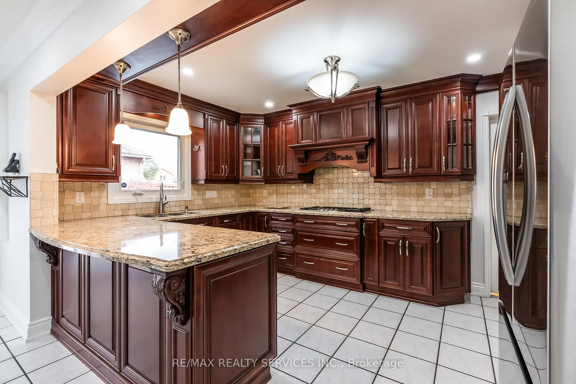 Photo 12 of 377 Ray Lawson Boulevard, Brampton, Fletcher's Creek South — HOMEH