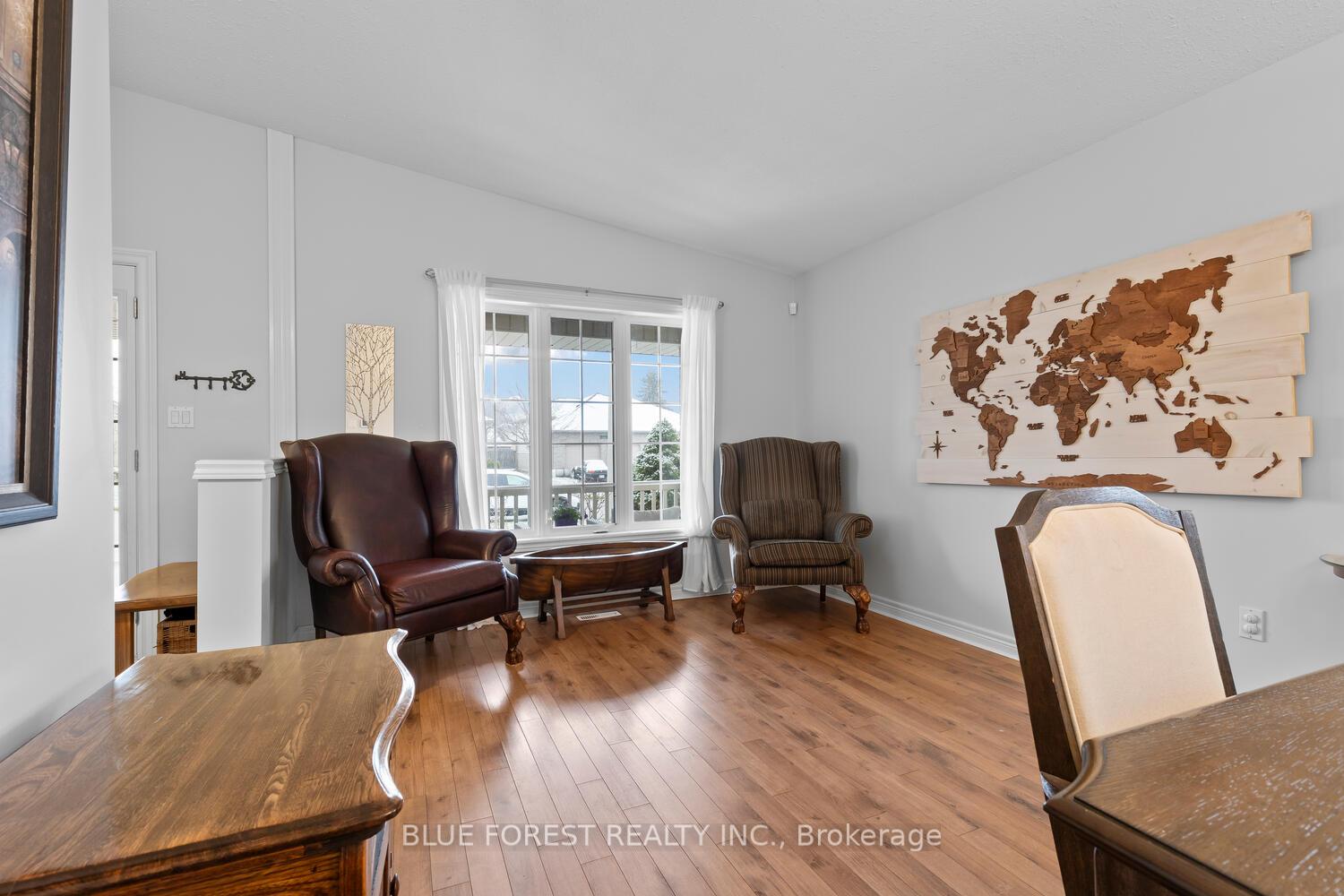 Photo 9 of 214 Jonathan Way, Central Elgin, Belmont — HOMEH