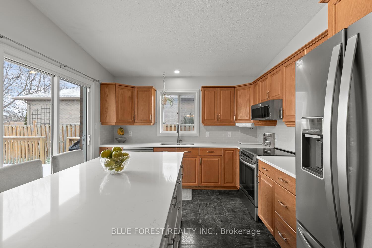 Photo 16 of 214 Jonathan Way, Central Elgin, Belmont — HOMEH