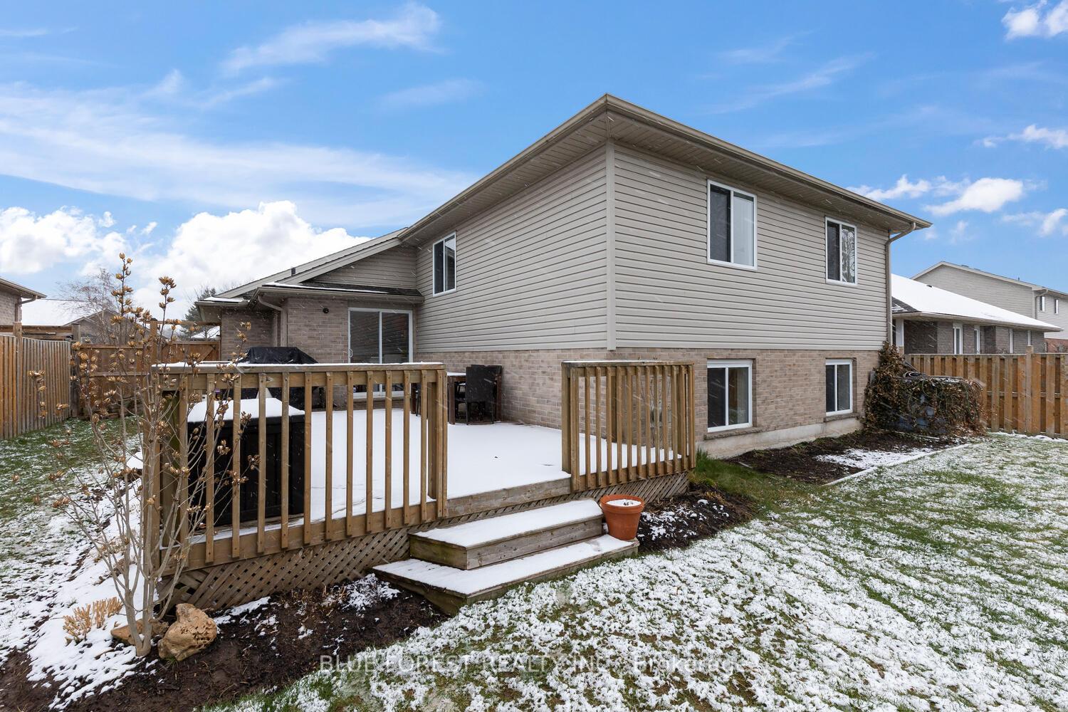 Photo 42 of 214 Jonathan Way, Central Elgin, Belmont — HOMEH