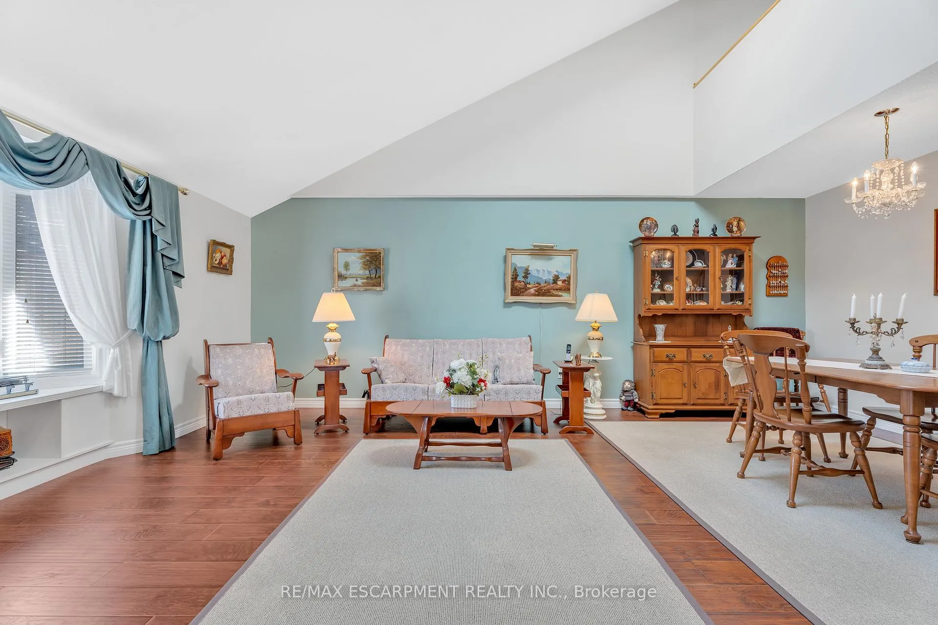 Photo 11 of Unit 32, 810 Golf Links Road, Hamilton, Ancaster — HOMEH