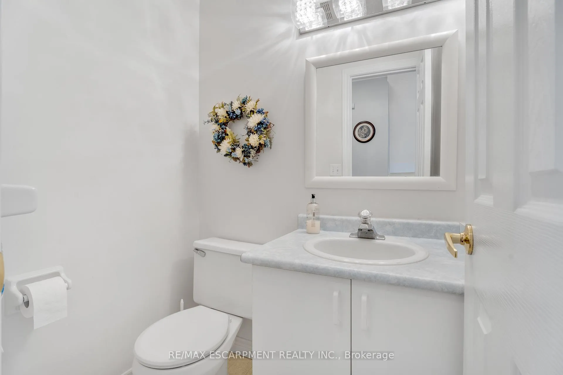 Photo 20 of Unit 32, 810 Golf Links Road, Hamilton, Ancaster — HOMEH
