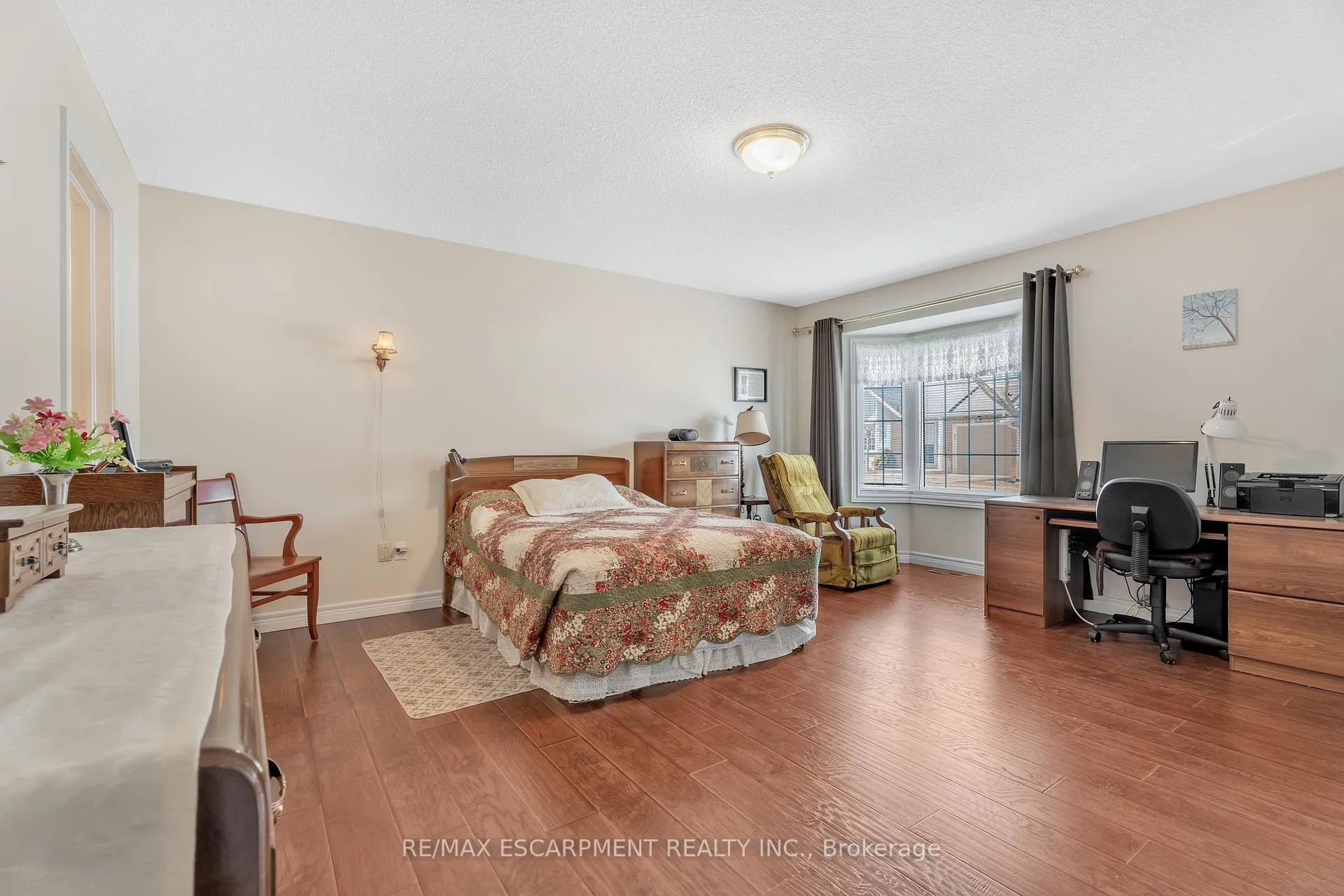 Photo 23 of Unit 32, 810 Golf Links Road, Hamilton, Ancaster — HOMEH