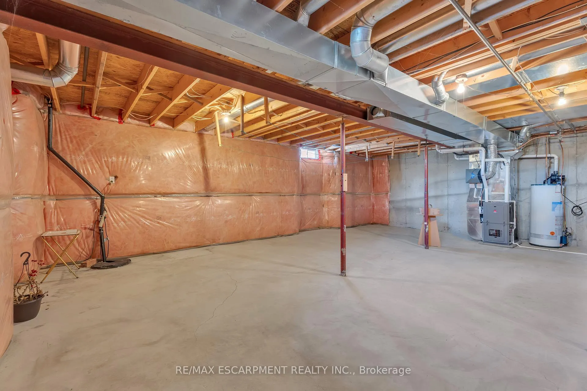 Photo 32 of Unit 32, 810 Golf Links Road, Hamilton, Ancaster — HOMEH