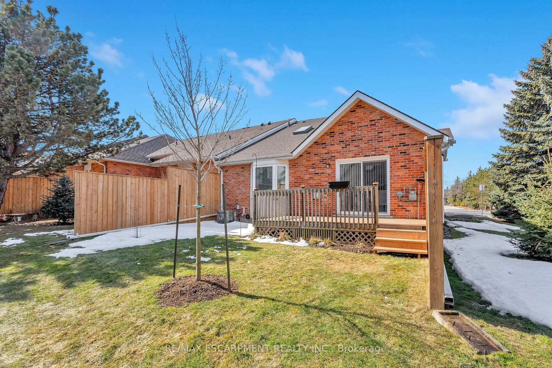 Photo 37 of Unit 32, 810 Golf Links Road, Hamilton, Ancaster — HOMEH