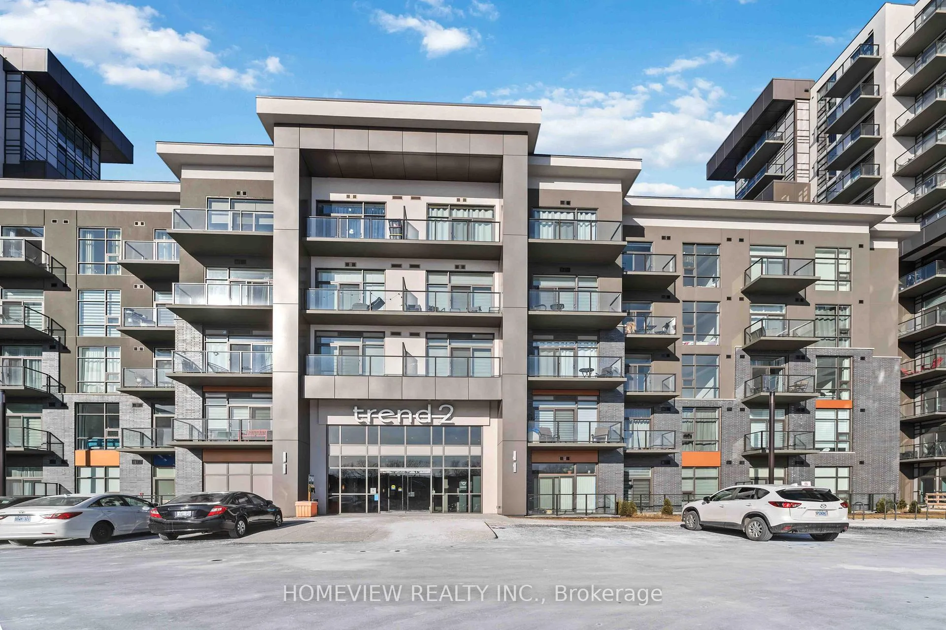 Photo 2 of Unit 428, 460 Dundas Street E, Hamilton, Waterdown — HOMEH