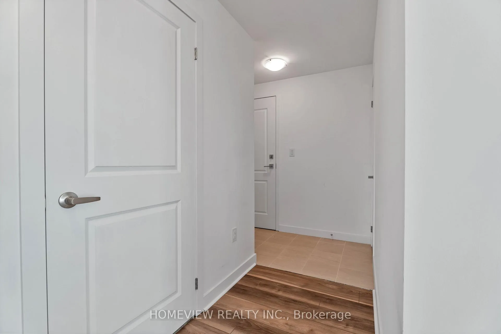Photo 5 of Unit 428, 460 Dundas Street E, Hamilton, Waterdown — HOMEH