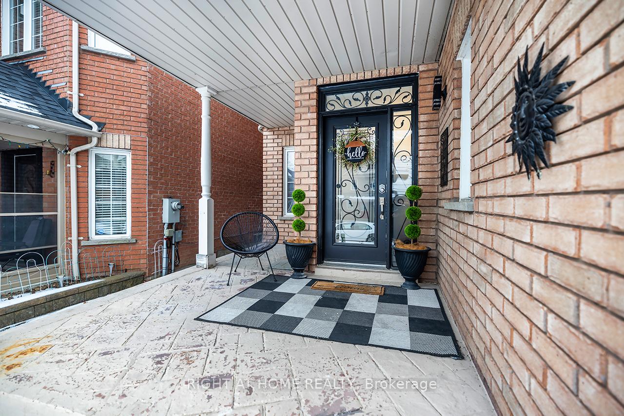 Photo 4 of 28 Salt Drive, Ajax, South East — HOMEH